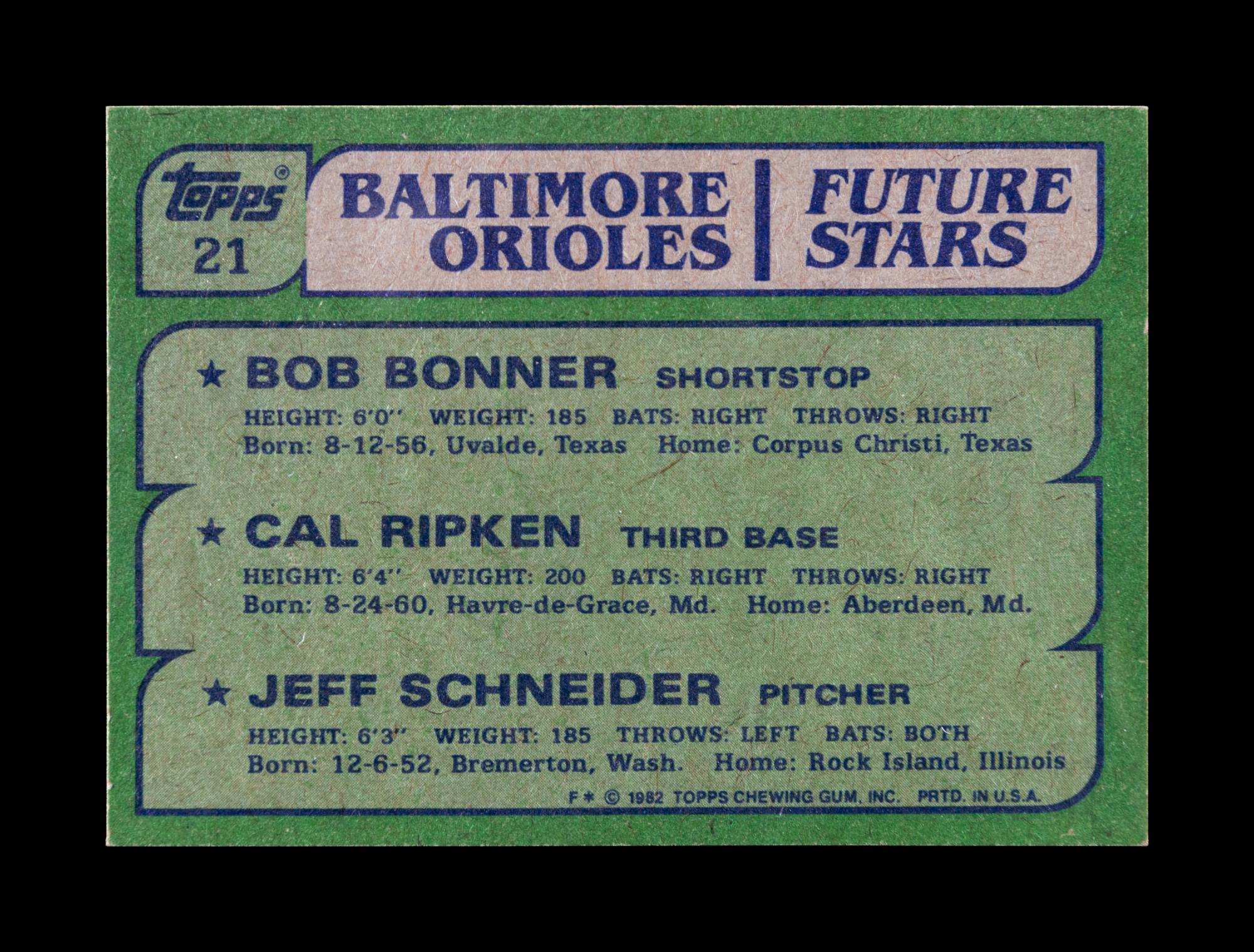 A Group of 22 Hall of Fame and Star Rookie Baseball Cards Including Cal Ripken Jr., Rickey Henderson and Ken Griffey Jr.,