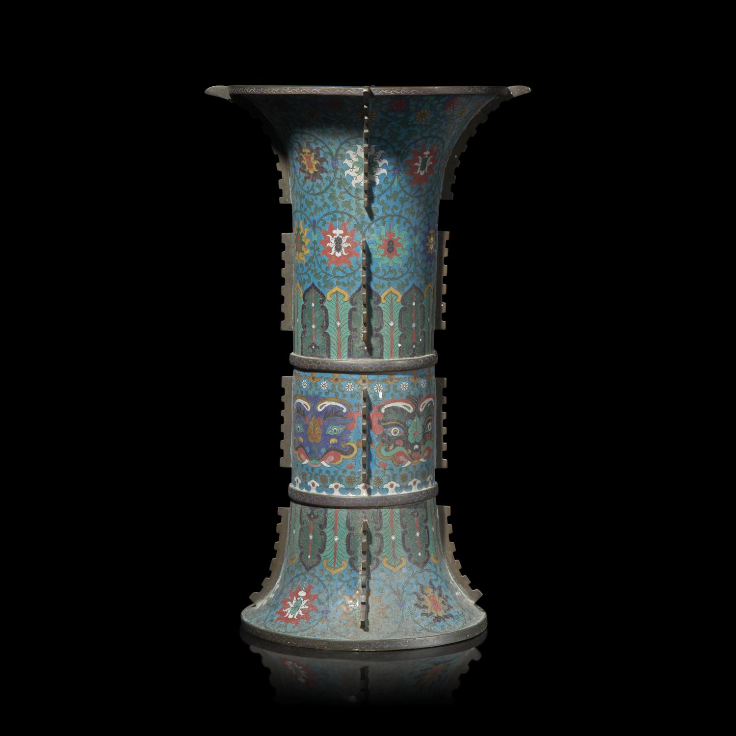 A Large Chinese Cloisonné Vase, Gu, Qing Dynasty, 18th/19th Century — 清中晚期 銅胎掐絲琺瑯花觚