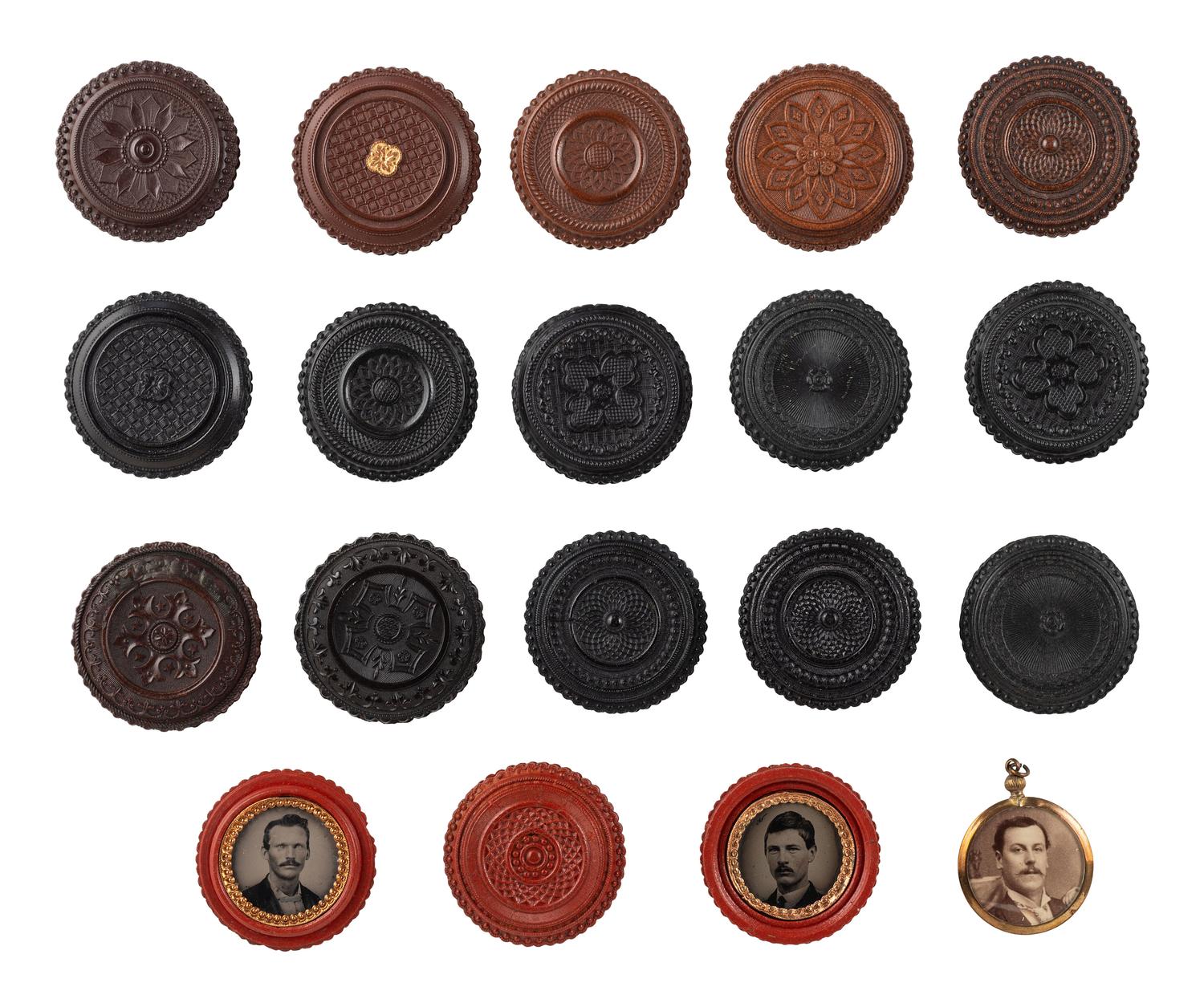 [EARLY PHOTOGRAPHY]. A group of 17 brown, black, and red "oreo" Union cases.