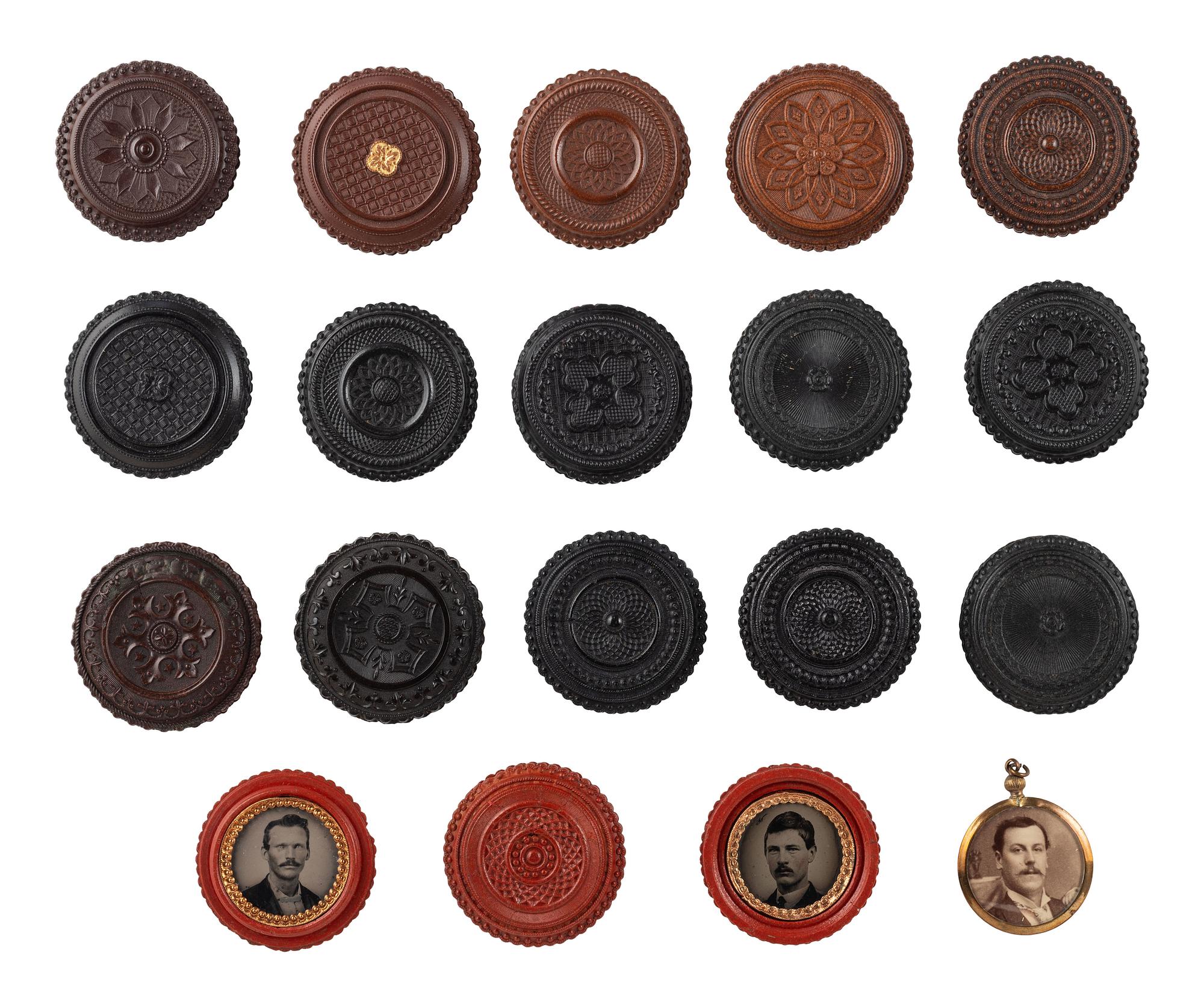 [EARLY PHOTOGRAPHY]. A group of 17 brown, black, and red "oreo" Union cases.