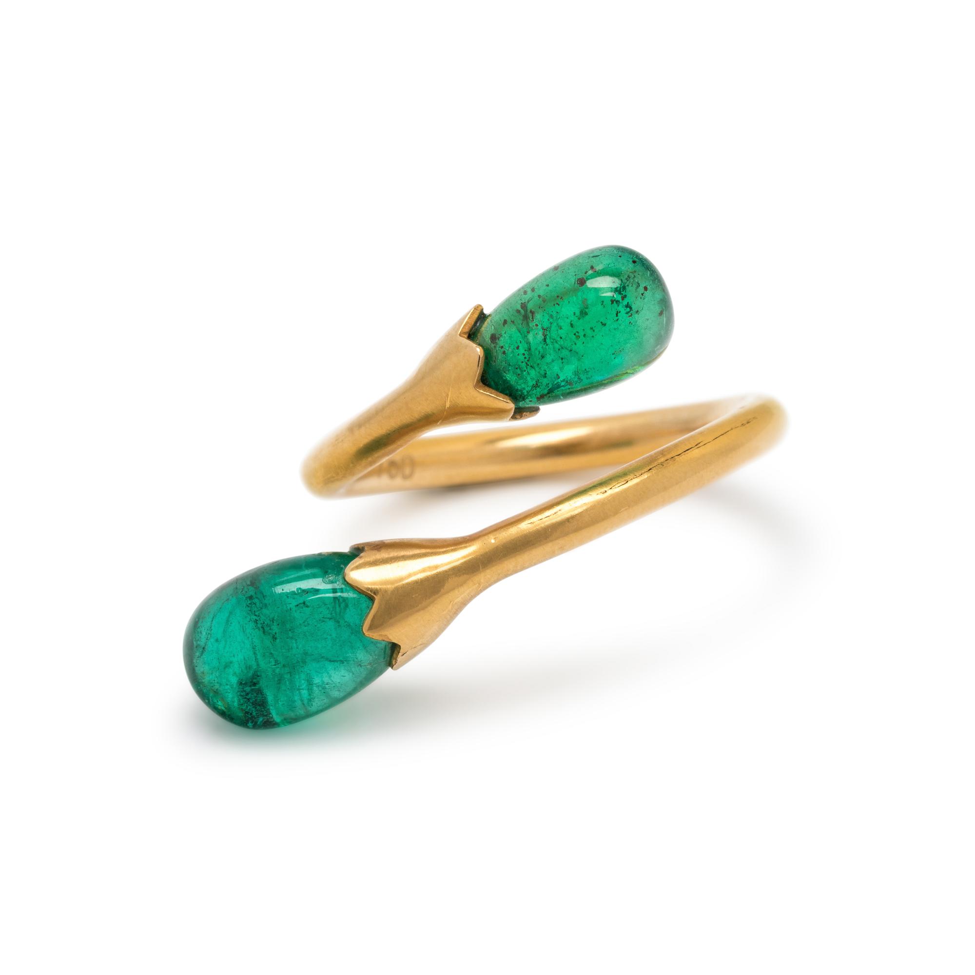 YELLOW GOLD AND EMERALD BYPASS RING