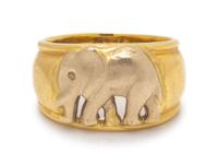 An 18 Karat Yellow Gold Ring,