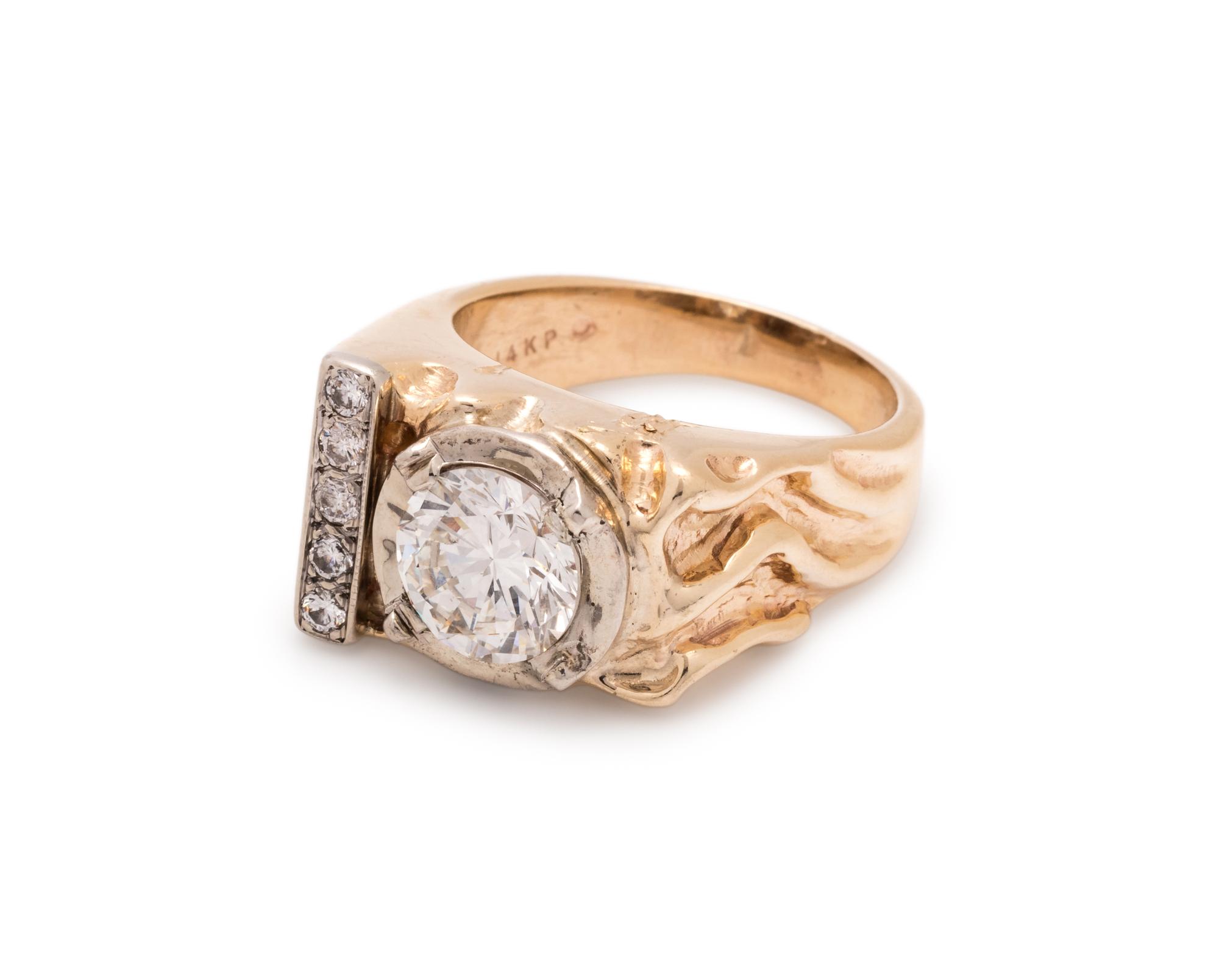 DIAMOND RING