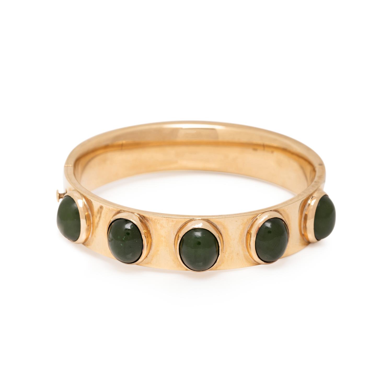NEPHRITE AND YELLOW GOLD BANGLE BRACELET