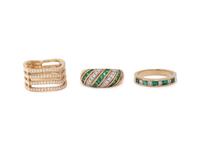COLLECTION OF YELLOW GOLD AND GEMSTONE RINGS