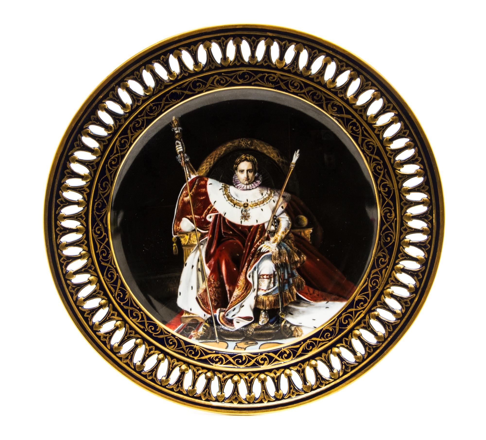 A Meissen Porcelain Plate, Diameter 9 1/4 inches.
