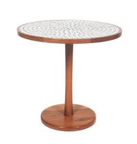 An American Occasional Table Diameter 30 inches. — MID 20TH CENTURY