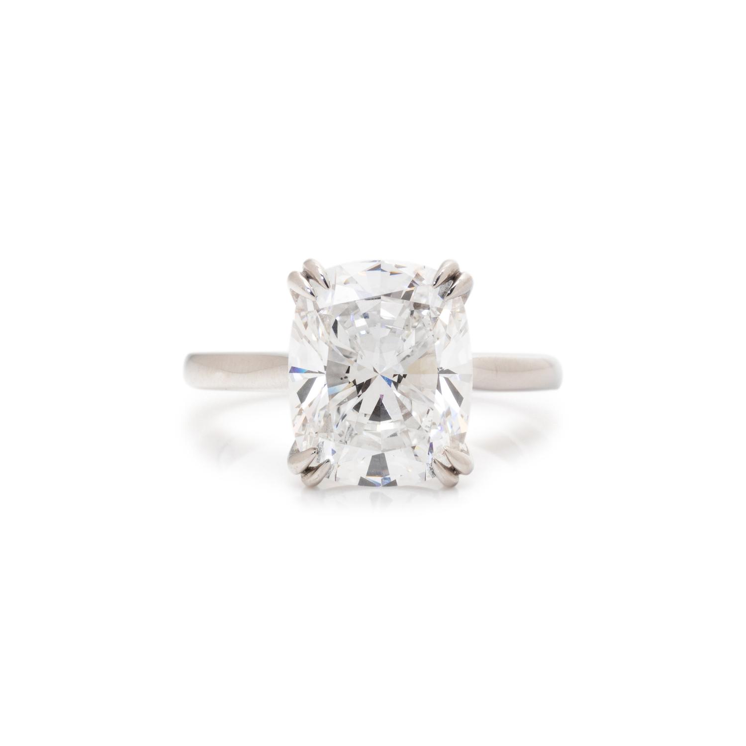 AN IMPORTANT DIAMOND RING