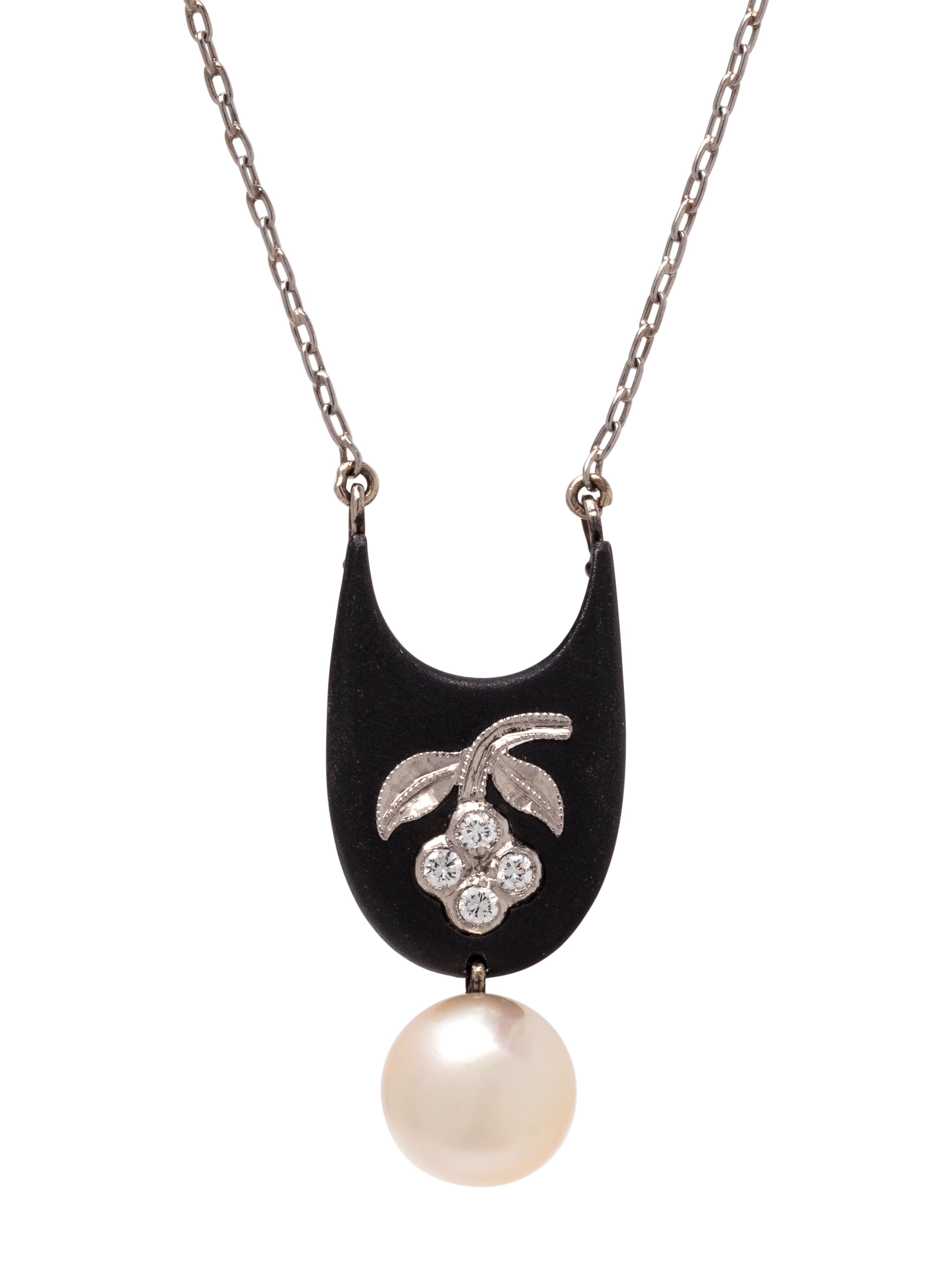 MARSH & CO., CULTURED PEARL AND DIAMOND NECKLACE