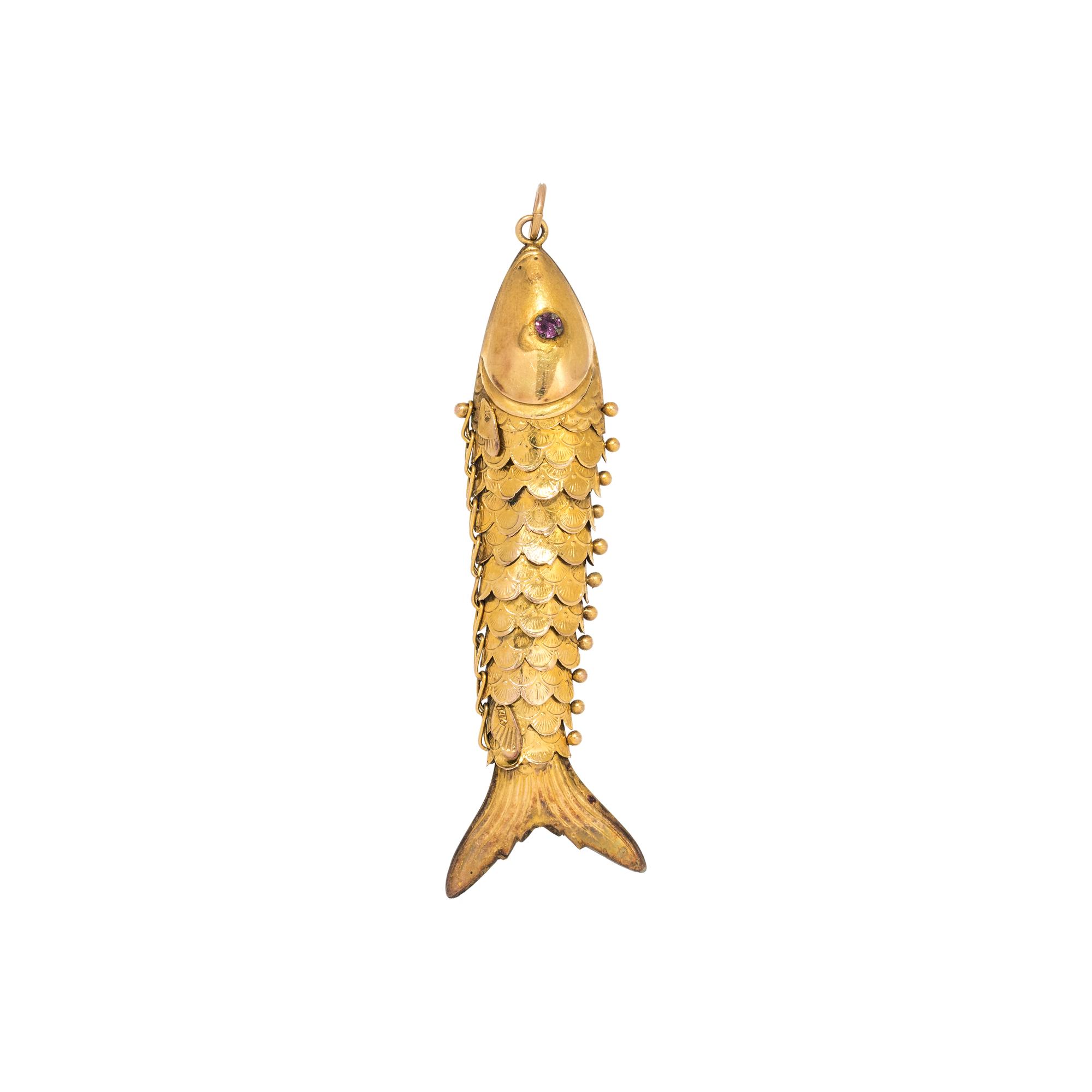 YELLOW GOLD FISH PENDANT