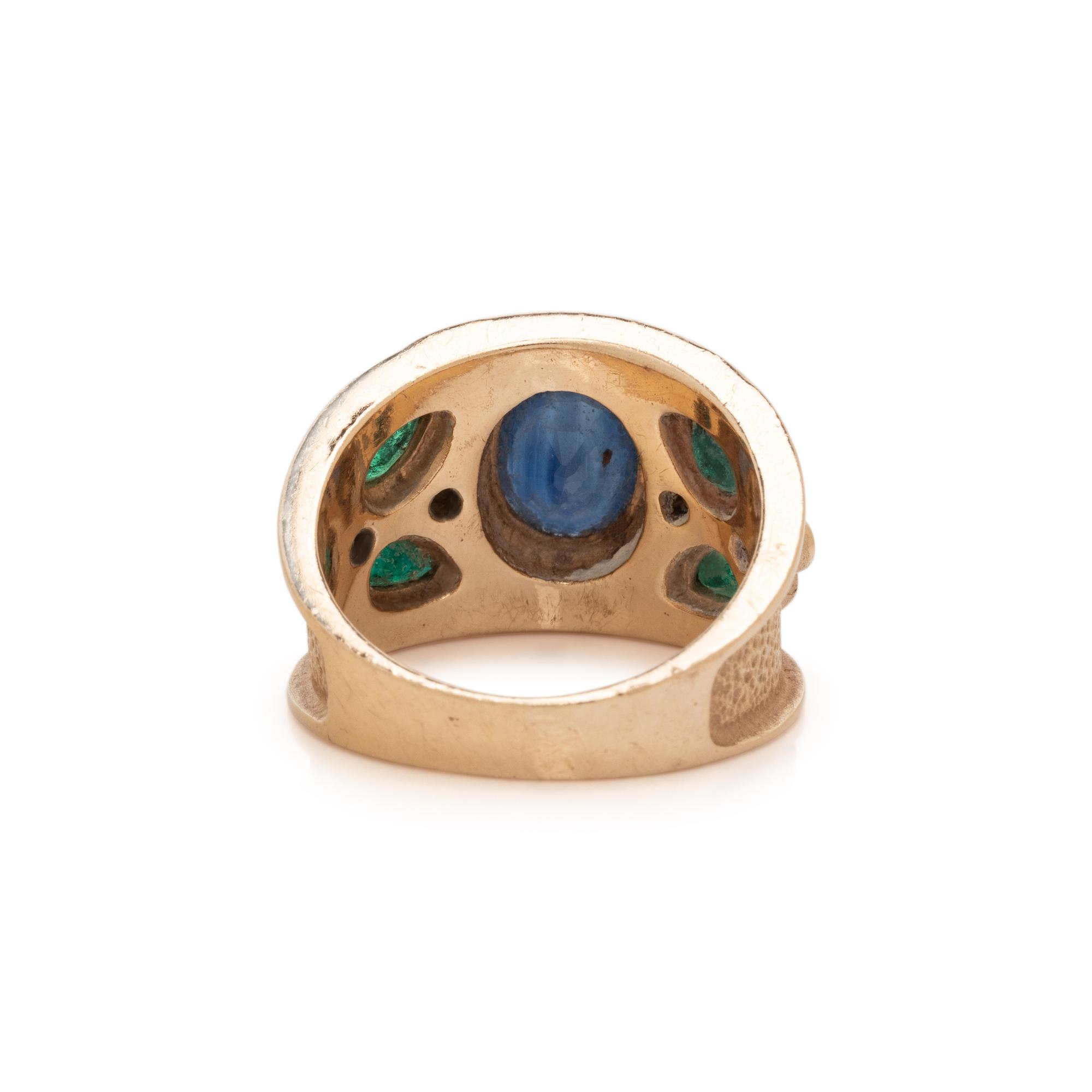 SAPPHIRE, DIAMOND, AND SYNTHETIC EMERALD RING