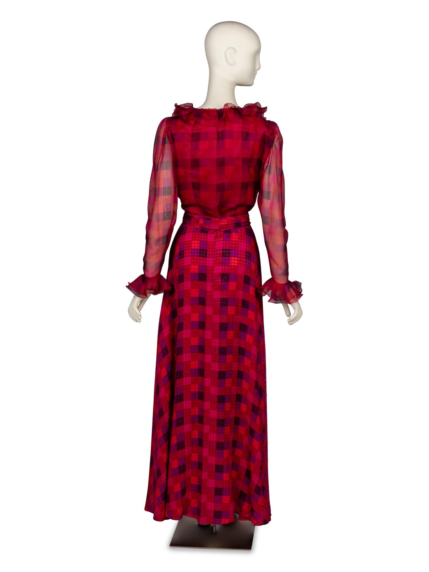 Sybil Connolly, Silk Ensemble