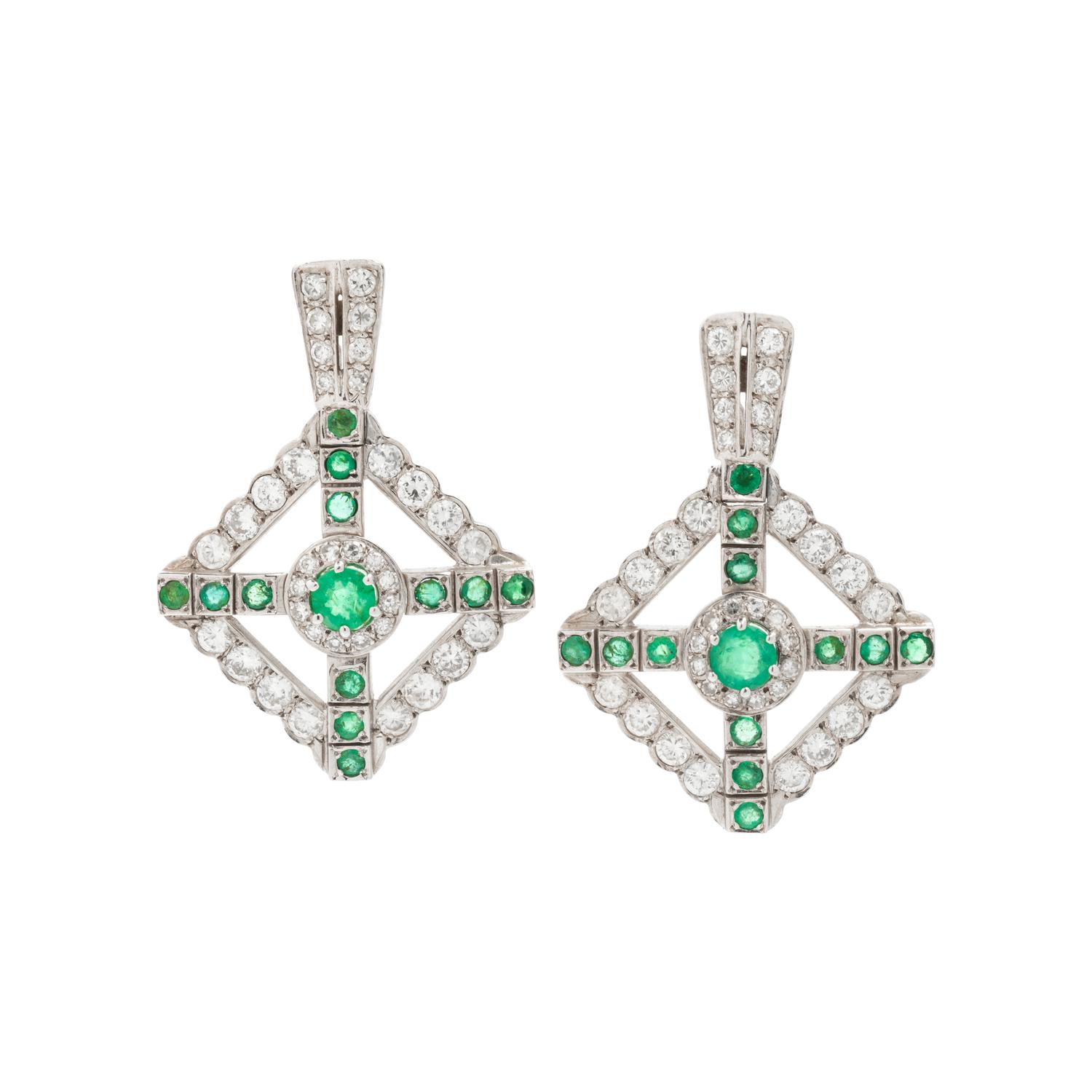 DIAMOND AND EMERALD EARCLIPS
