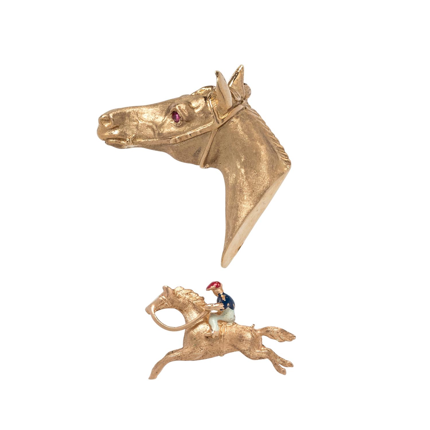 COLLECTION OF YELLOW GOLD HORSE BROOCHES