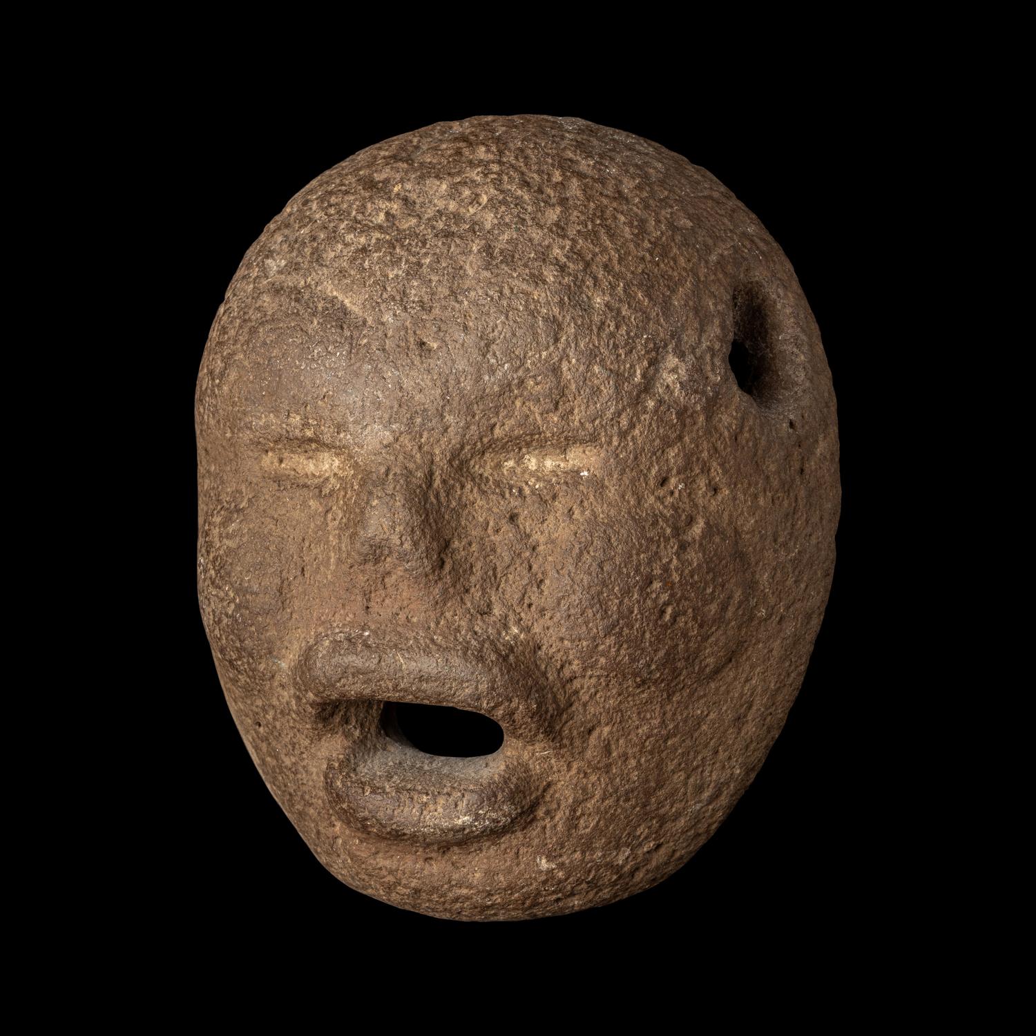 A Cotzumalhuapa Stone Mask