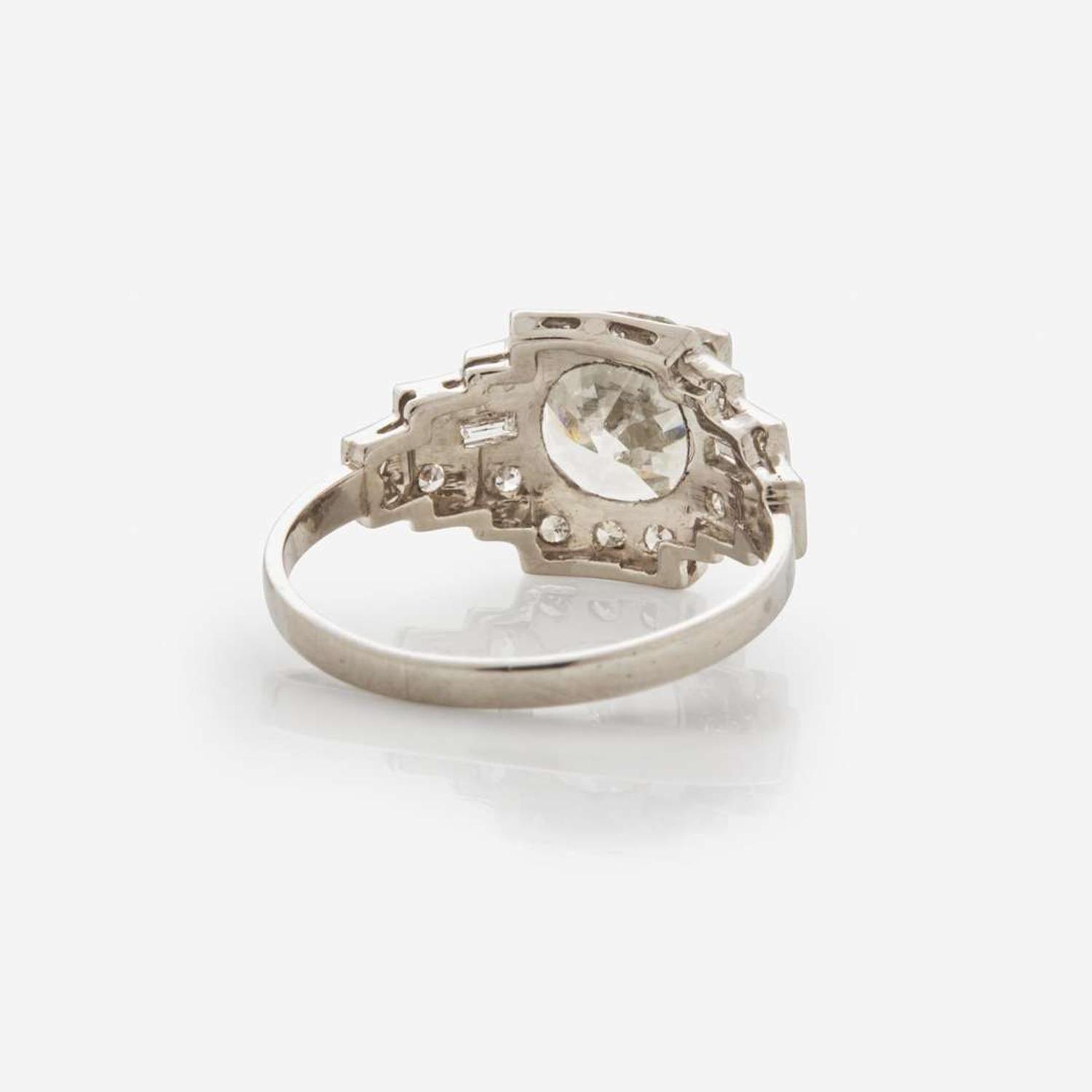 Art Deco Platinum Diamond Ring c. 1920 2.02 Old European-Cut Diamond, GIA Certified