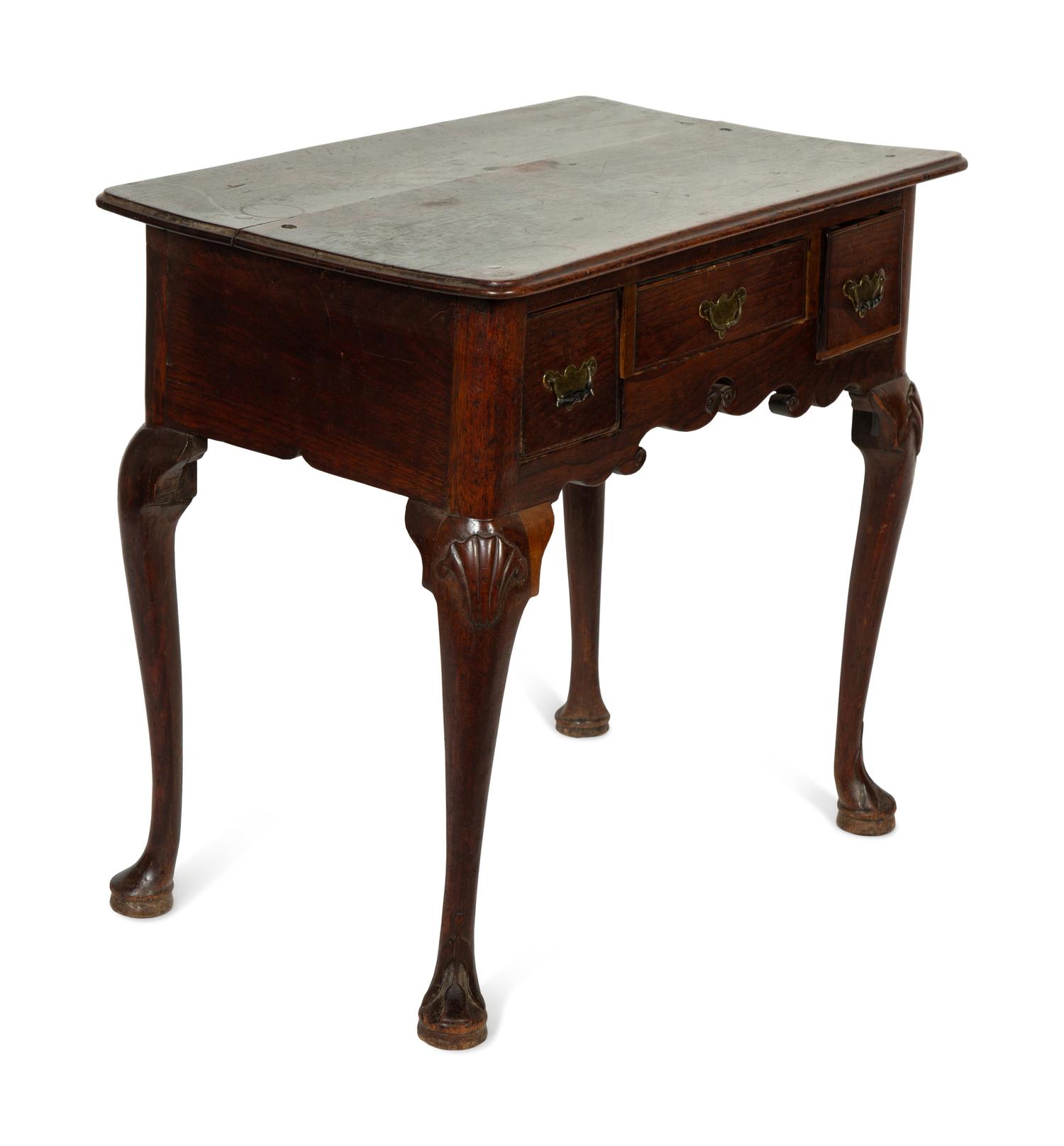 A Queen Anne Style Oak Dressing Table