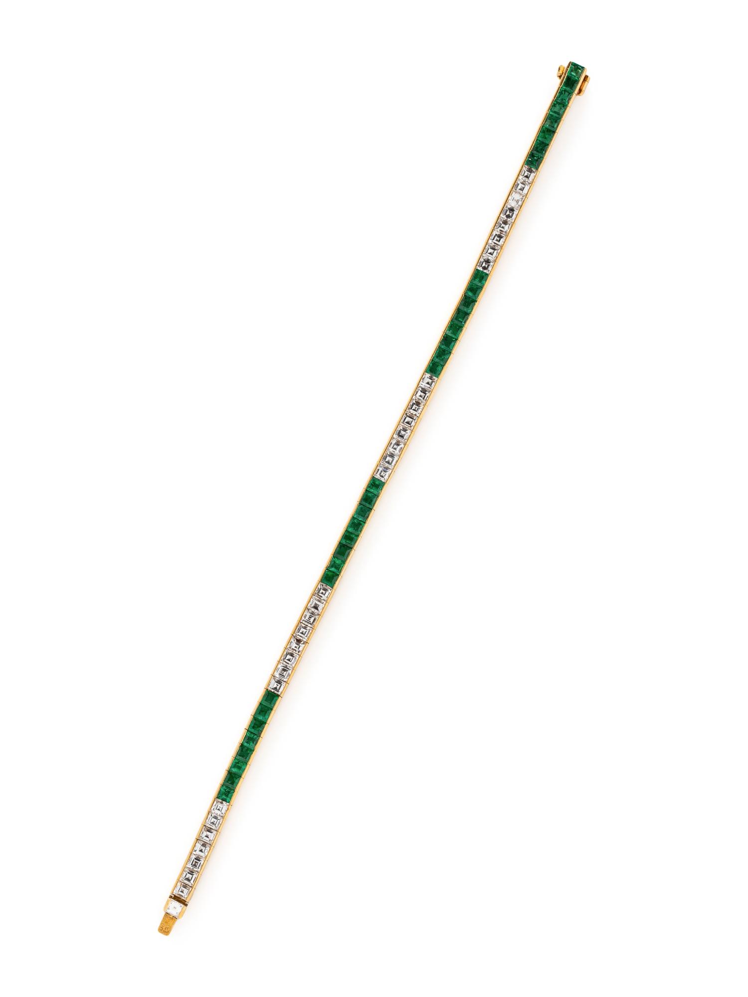 YELLOW GOLD, DIAMOND, AND EMERALD BRACELET