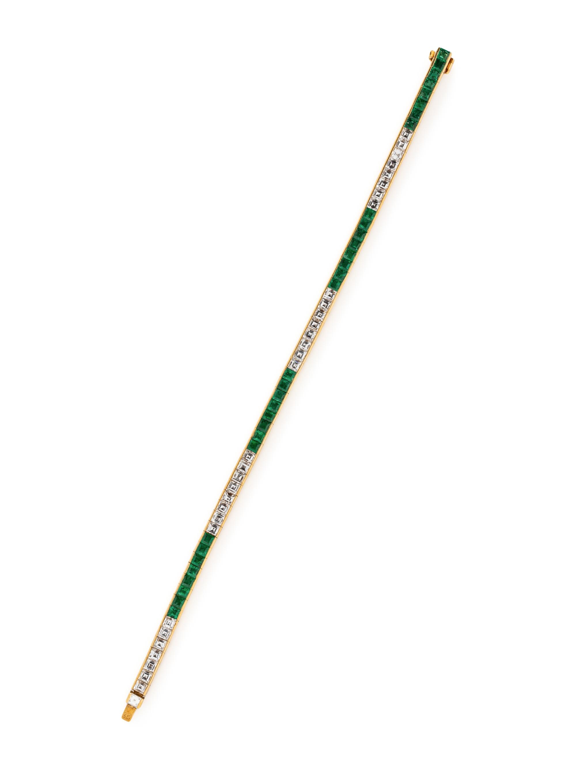 YELLOW GOLD, DIAMOND, AND EMERALD BRACELET