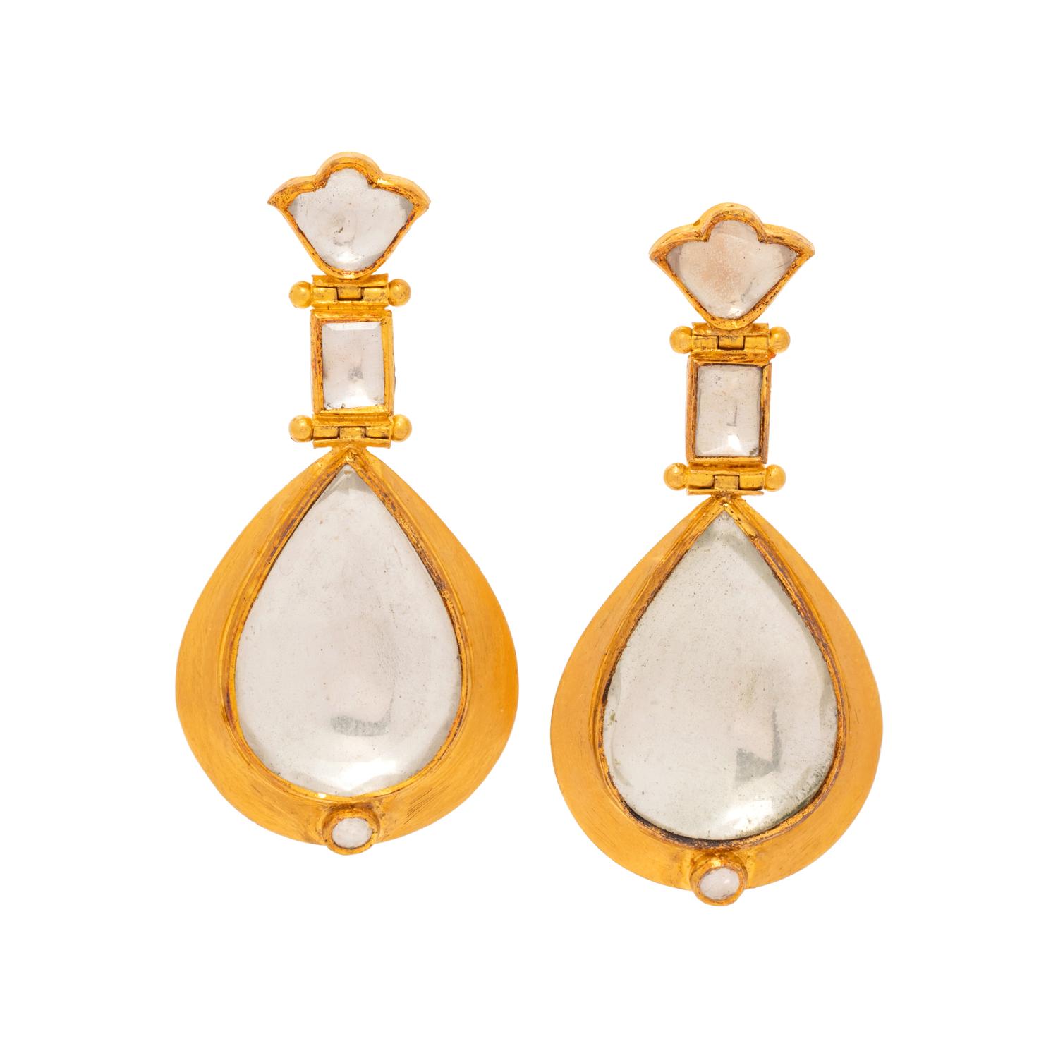 HIGH KARAT GOLD AND ROCK CRYSTAL EARRINGS