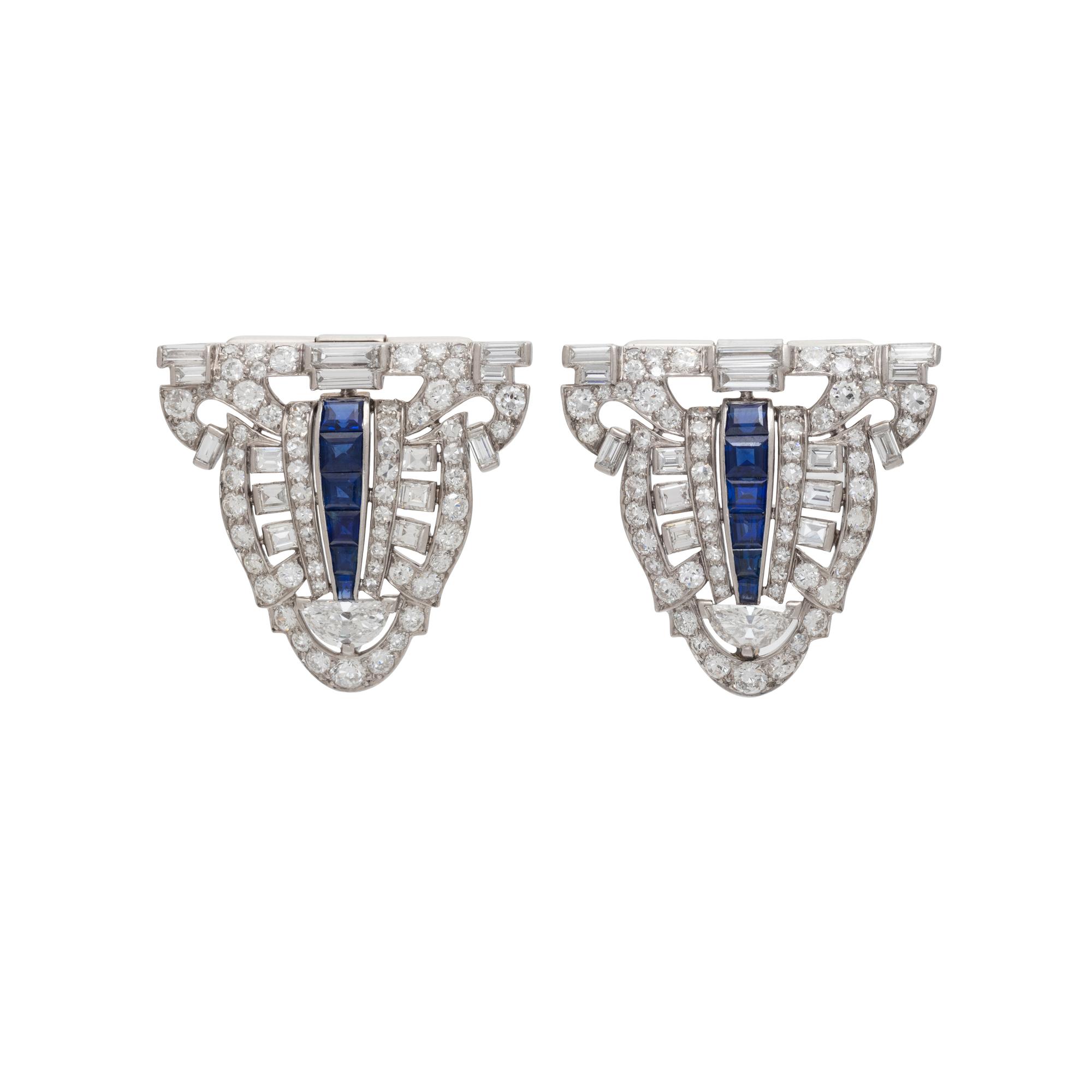 ART DECO, DIAMOND AND SAPPHIRE DOUBLE CLIP BROOCH