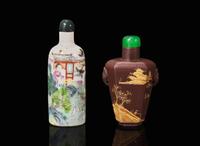 A Chinese famille-rose snuff bottle and a Yixing snuff bottle, Qing dynasty 粉彩及紫砂鼻煙壺各一只 清
