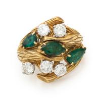 EMERALD, DIAMOND, AND YELLOW GOLD RING