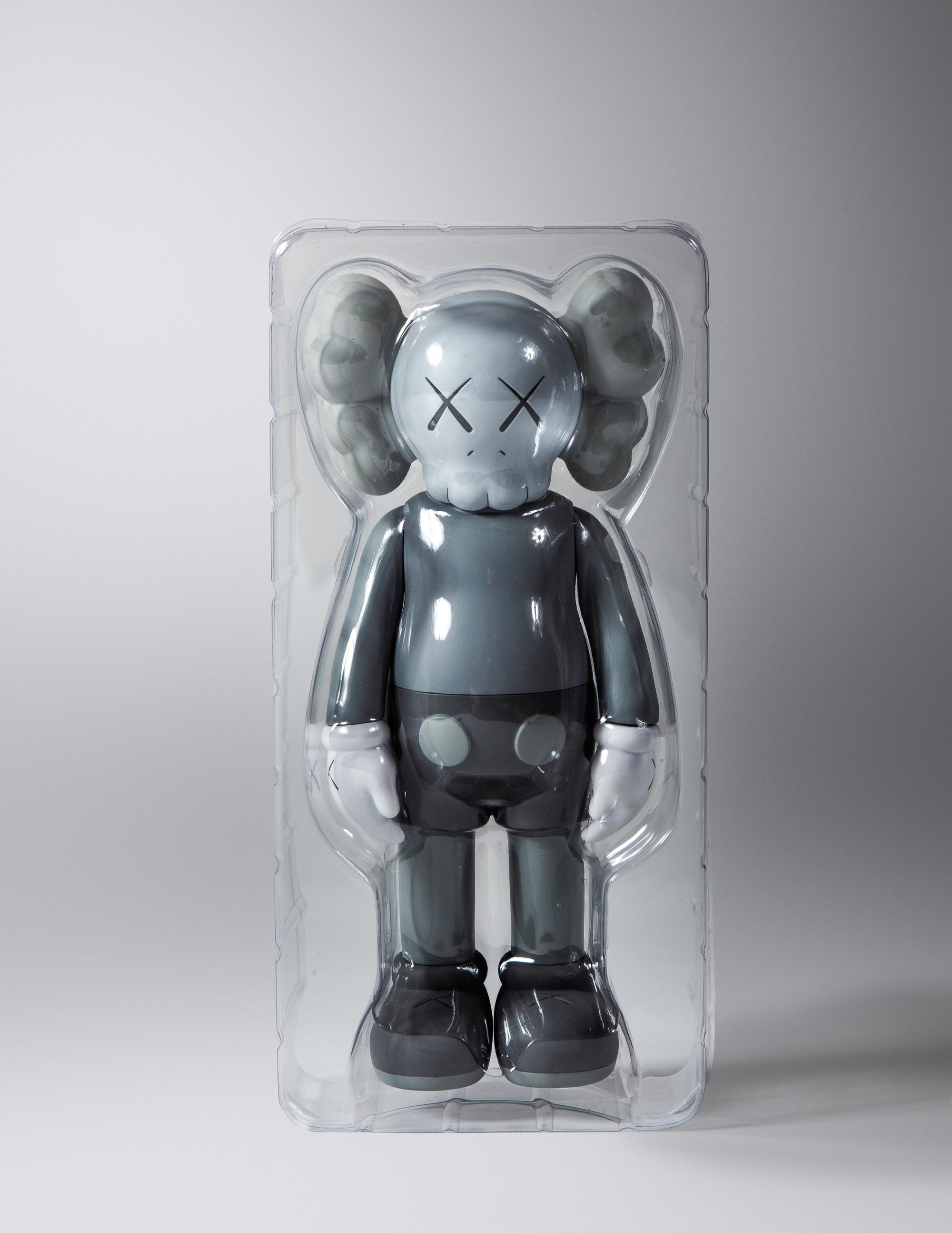 Companion Grey Colorway, 2016