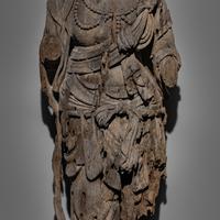 A Chinese Wood Carving of Guanyin Bodhisattva, Yuan Dynasty or Later — 元或以後 木雕觀音像
