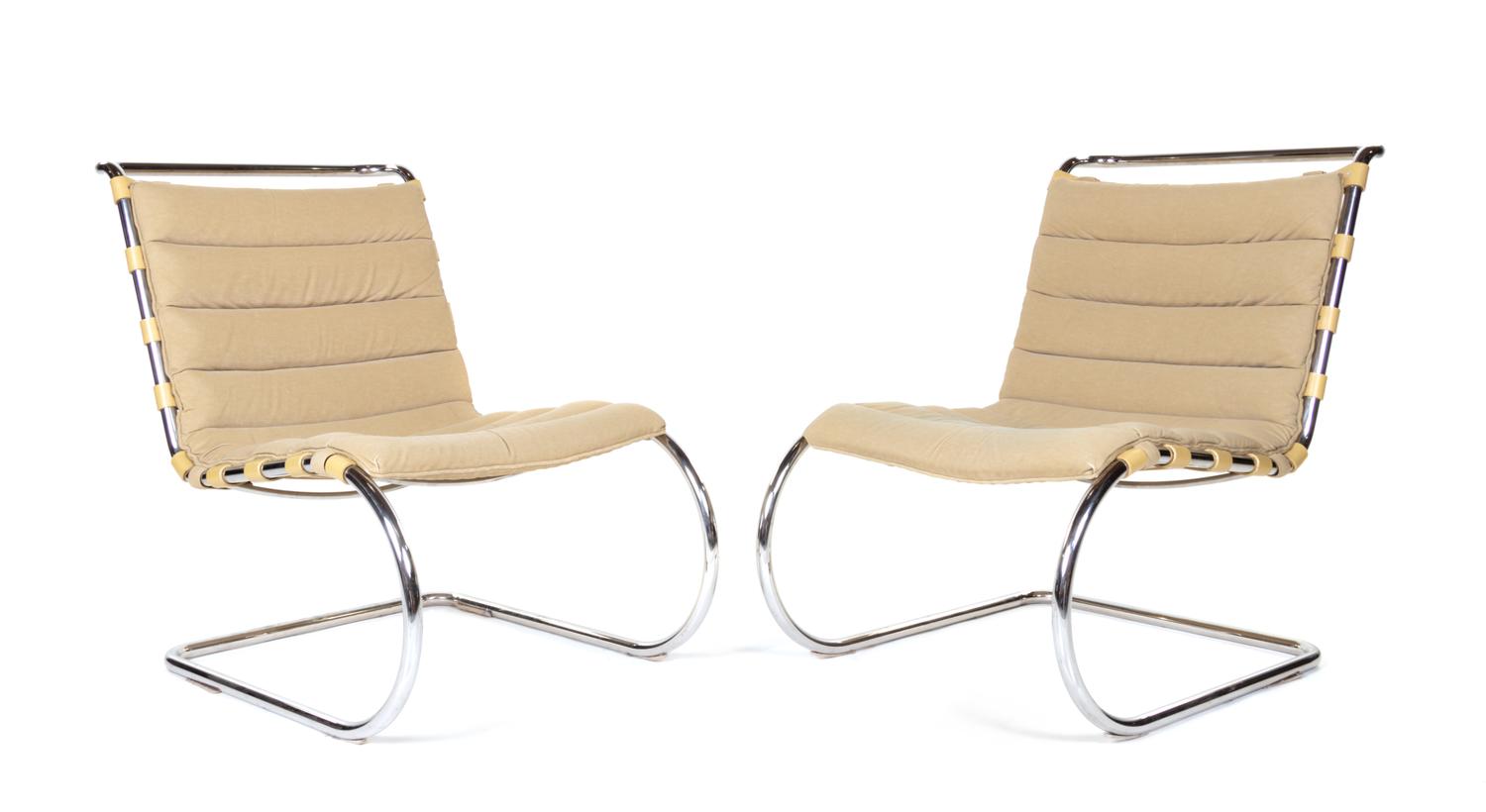 Pair of MR20 Lounge Chairs Knoll, USA