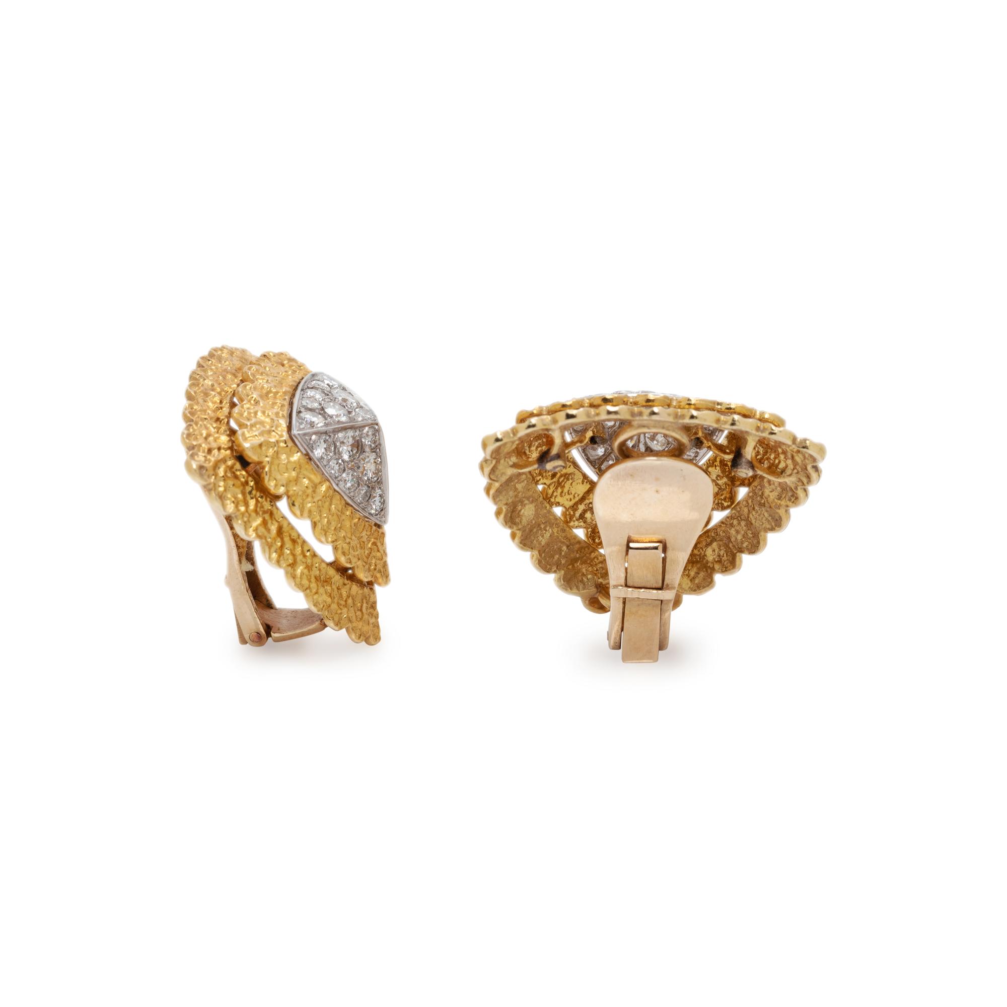 VAN CLEEF & ARPELS, YELLOW GOLD AND DIAMOND EARCLIPS