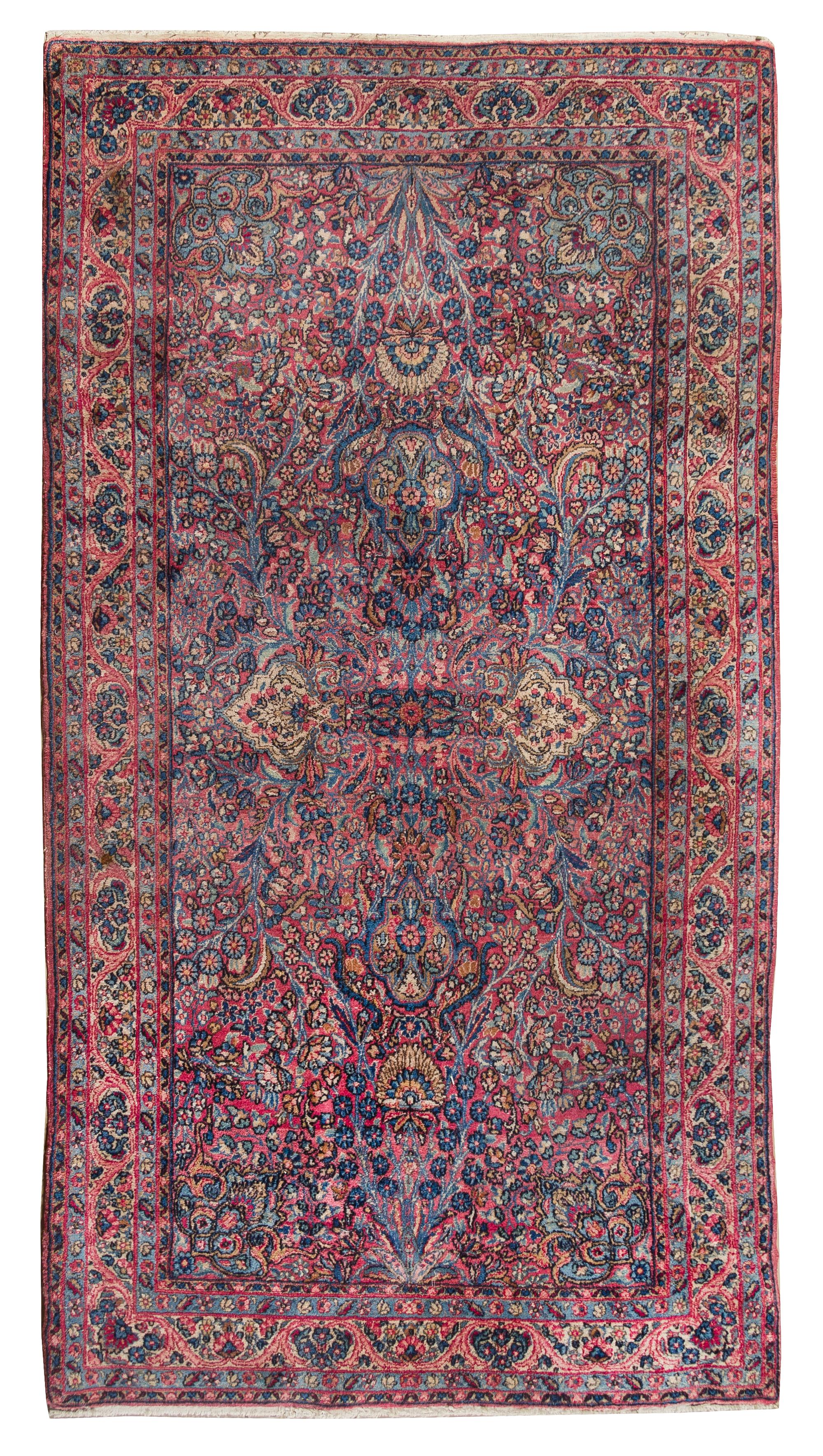 A Sarouk Wool Rug 7 feet 2 inches x 3 feet 11 inches. — FIRST HALF 20TH CENTURY