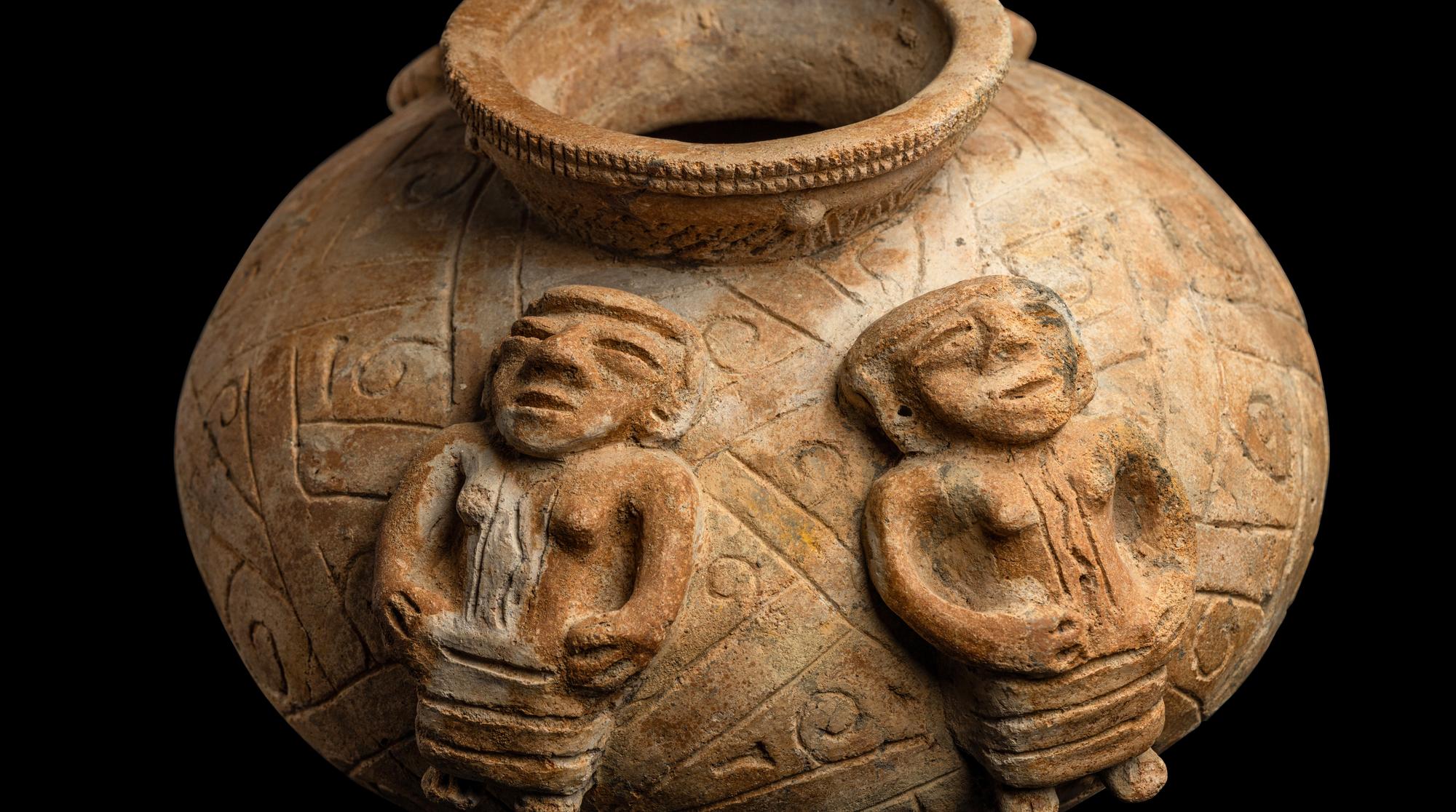 A Sinu Effigy Vessel