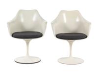 Tulip Dining Table with Two Tulip Armchairs Knoll, USA