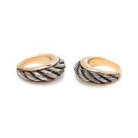 VAN CLEEF & ARPELS, PAIR OF YELLOW GOLD AND SILVER RINGS
