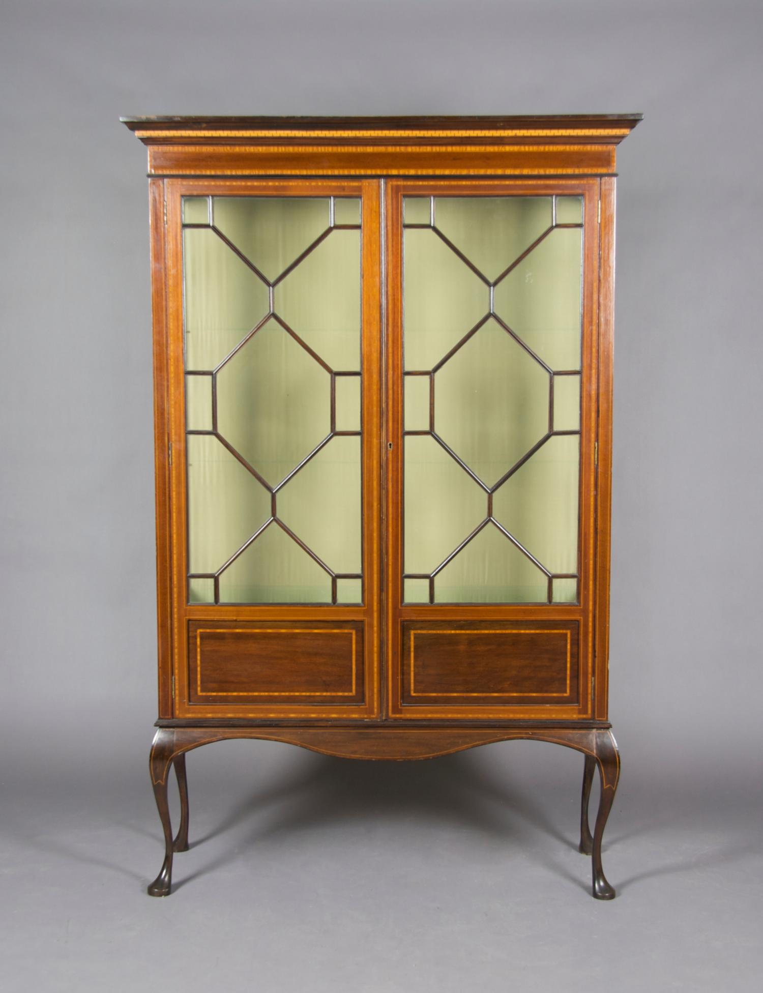 A Georgian Style Inlaid Vitrine Cabinet, Height 71 7/8 x width 46 1/4 x depth 14 1/4 inches.