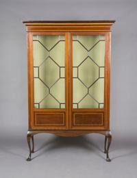 A Georgian Style Inlaid Vitrine Cabinet, Height 71 7/8 x width 46 1/4 x depth 14 1/4 inches.