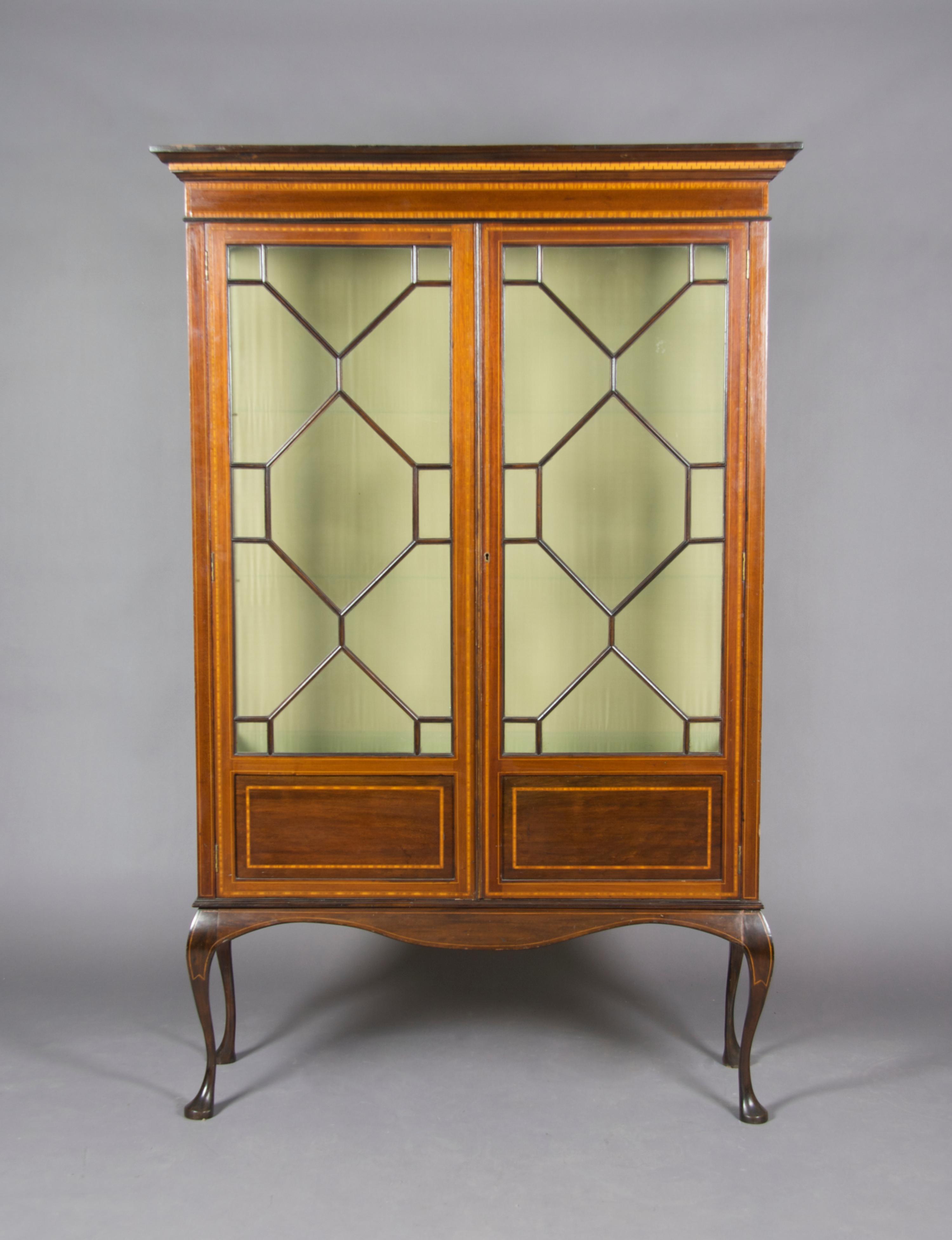 A Georgian Style Inlaid Vitrine Cabinet, Height 71 7/8 x width 46 1/4 x depth 14 1/4 inches.