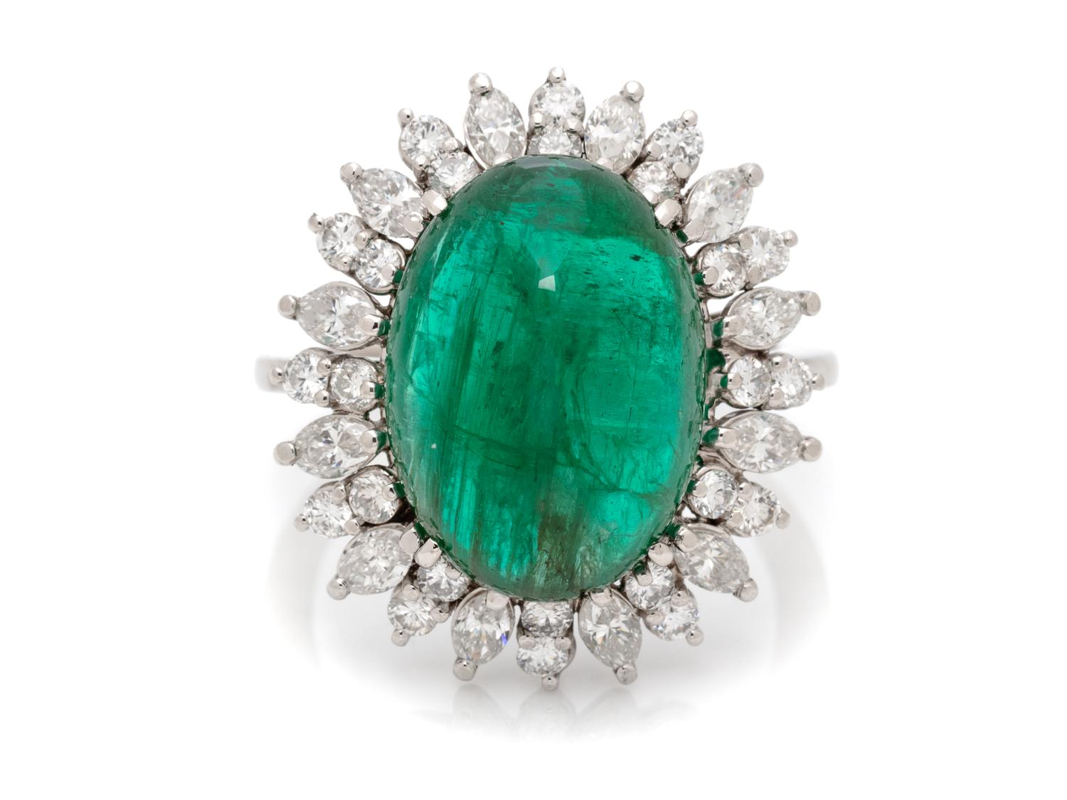 EMERALD AND DIAMOND RING
