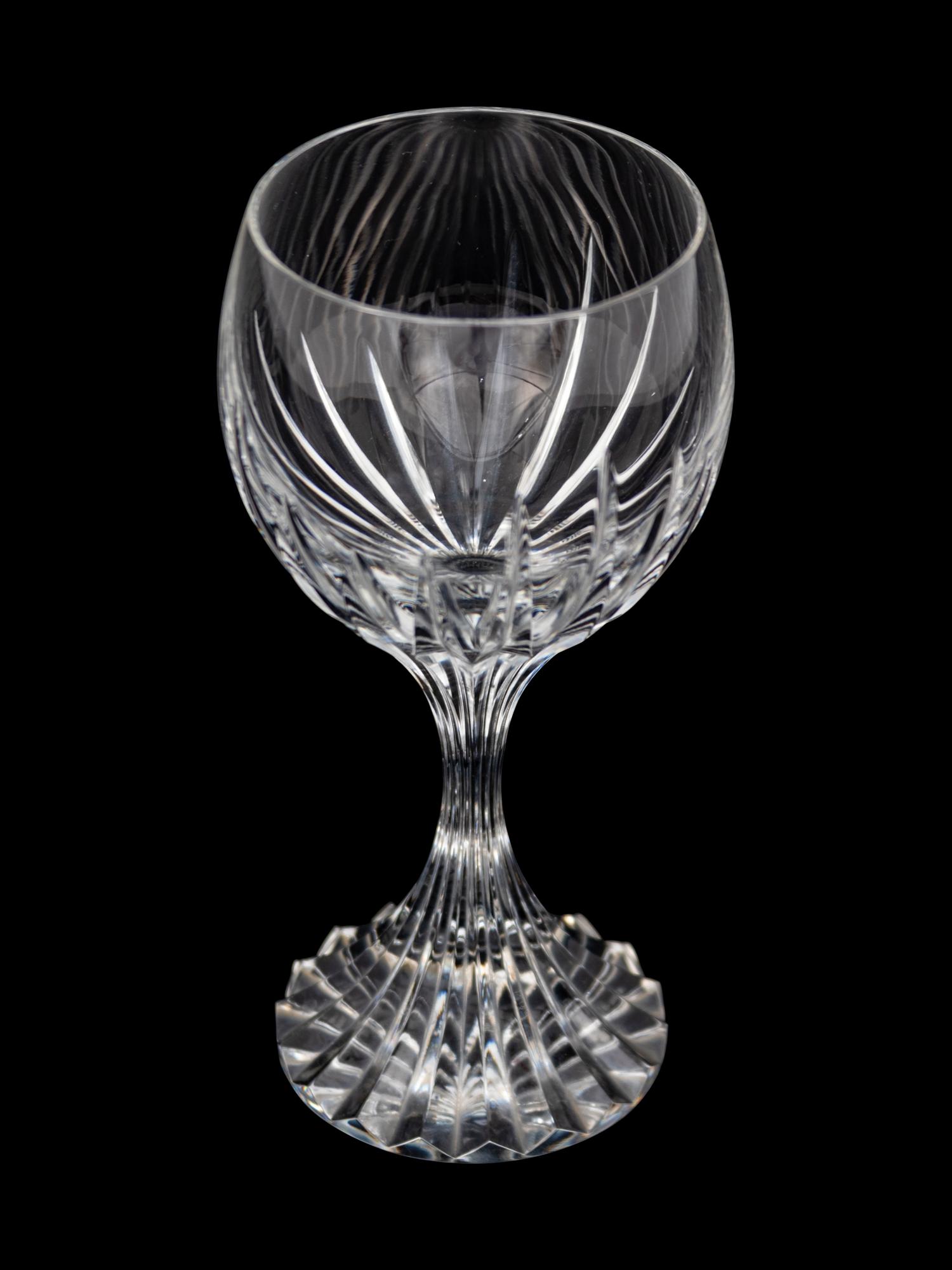 A Baccarat Part Stemware Service
