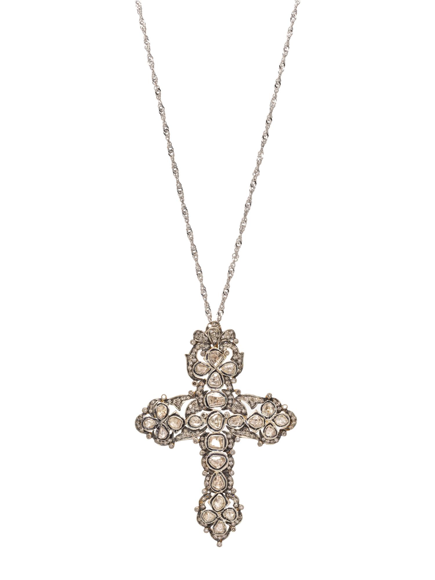 DIAMOND CROSS PENDANT/NECKLACE