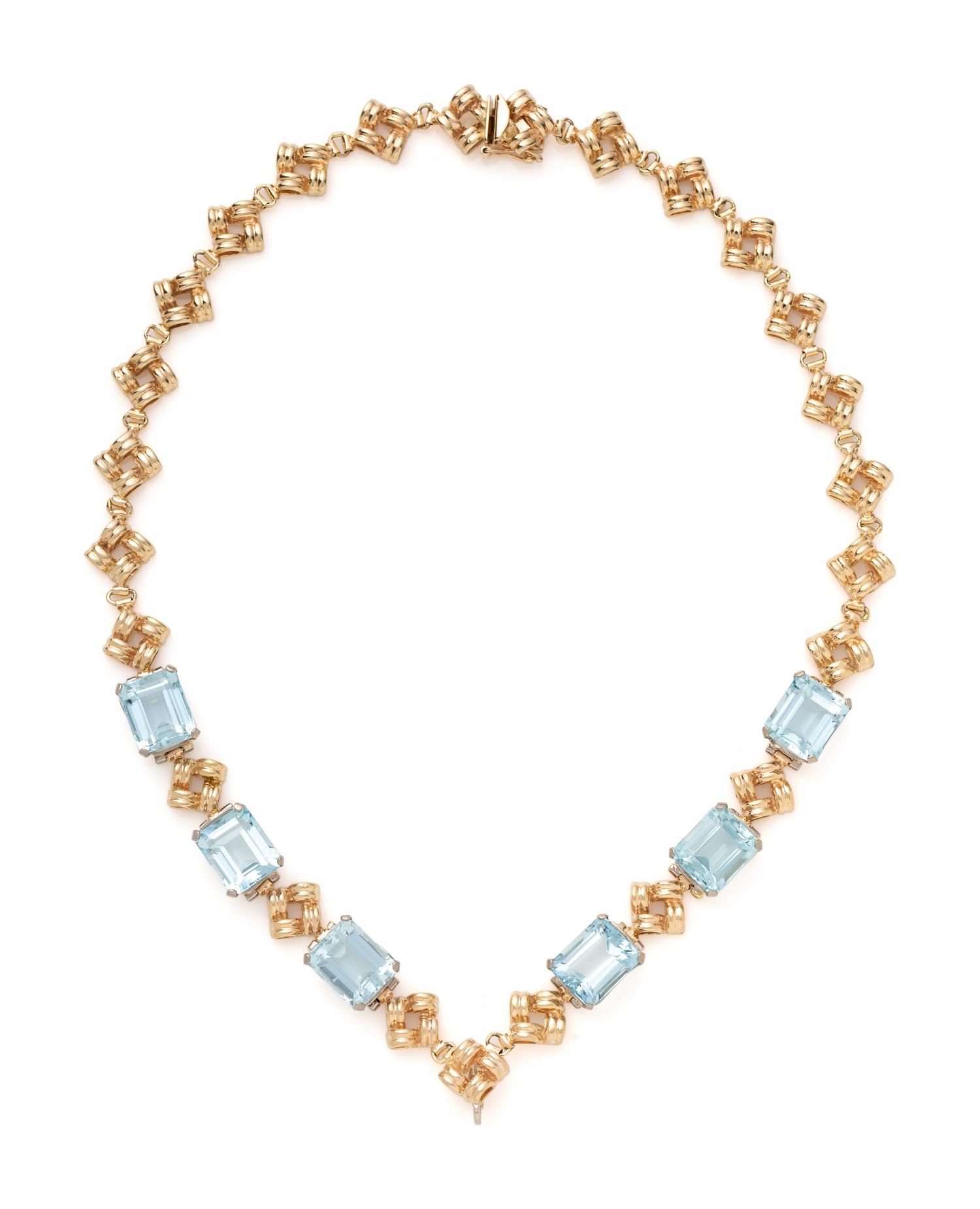 YELLOW GOLD AND AQUAMARINE PENDANT/NECKLACE