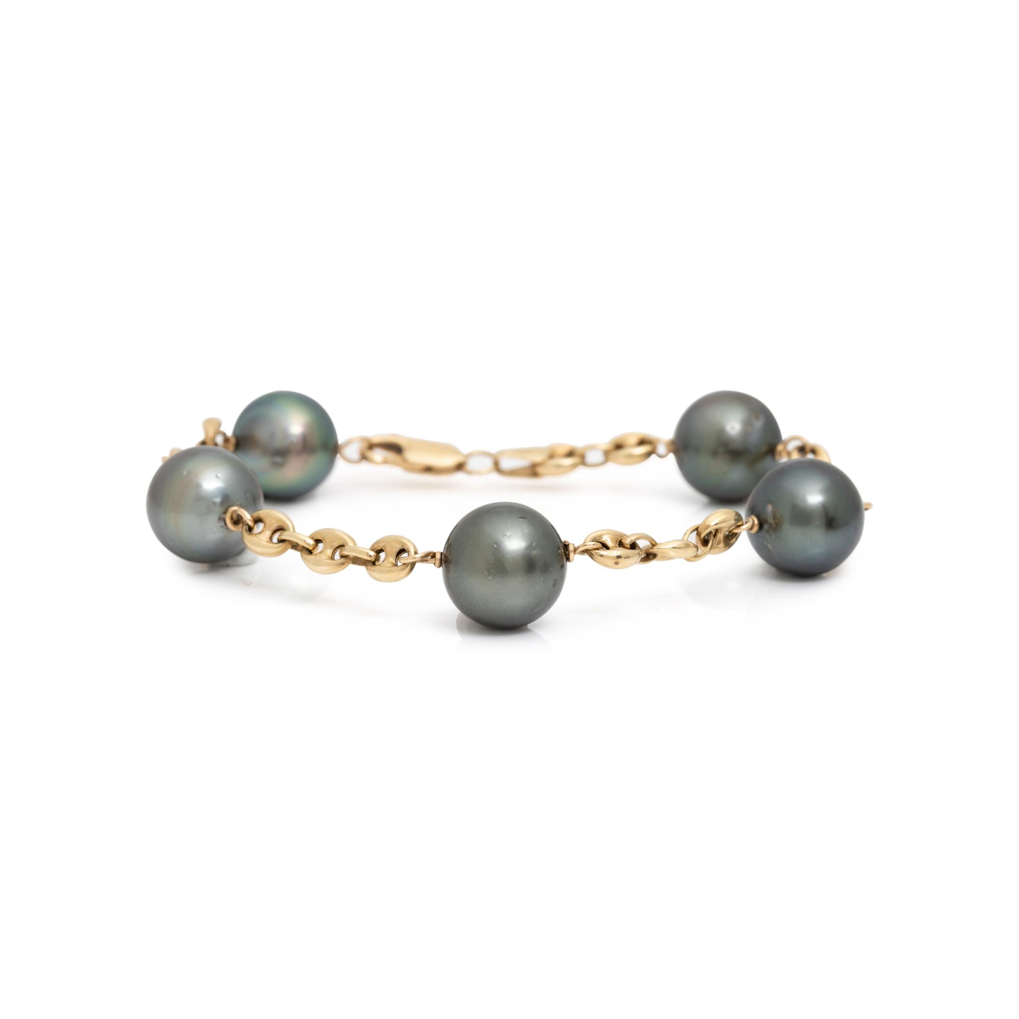 COLLECTION OF GOLD AND CULTURED TAHITIAN PEARL JEWELRY
