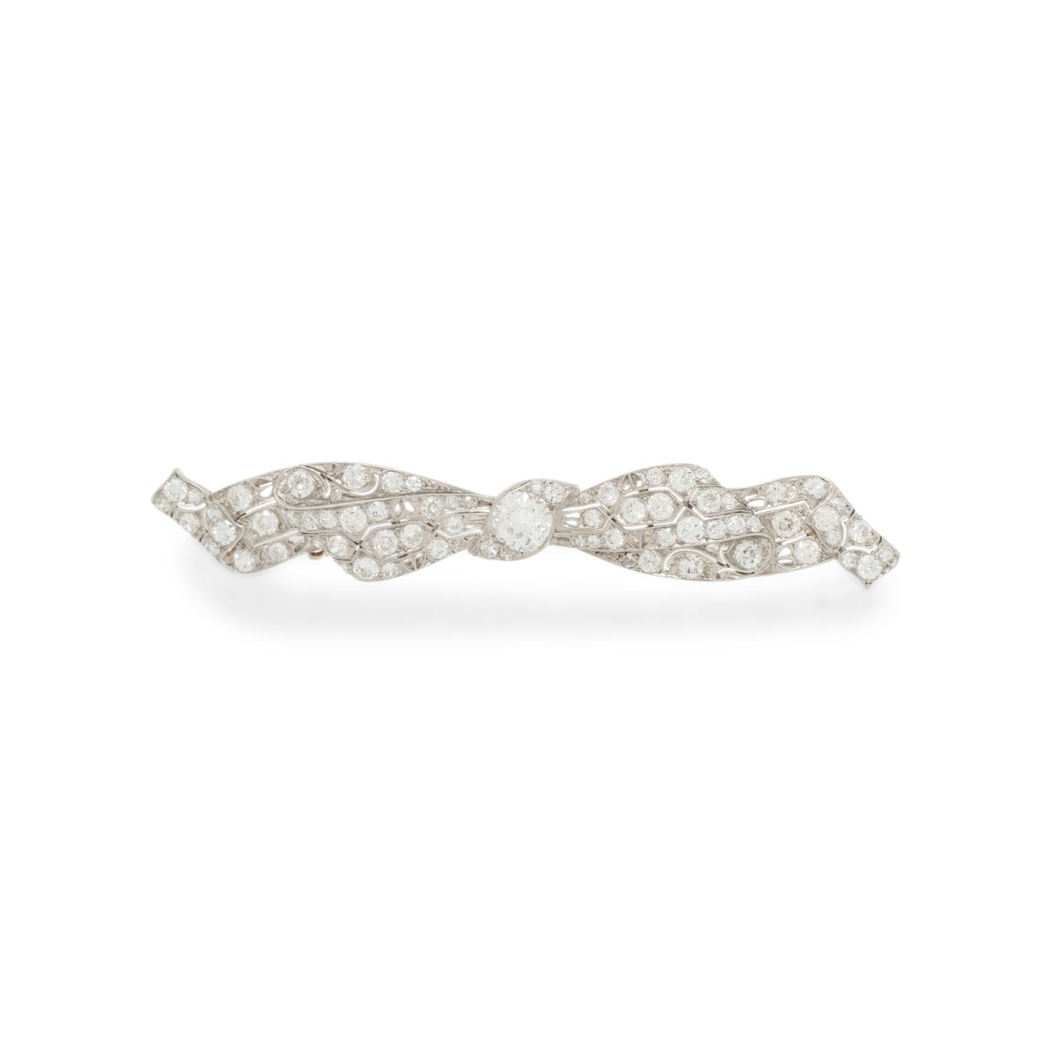 DIAMOND AND PLATINUM BOW BROOCH