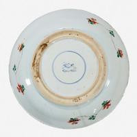 A Chinese famille verte-decorated porcelain "Flower Basket" charger Kangxi period