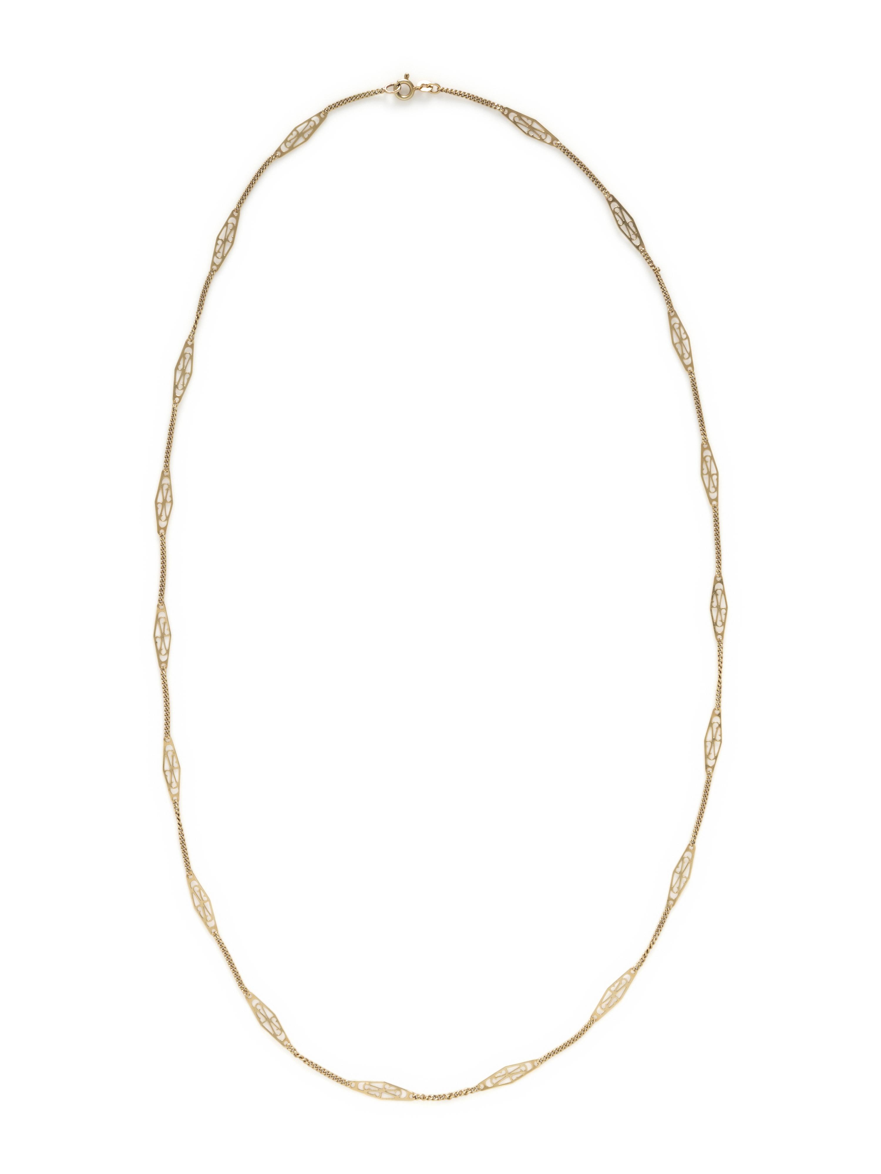 COLLECTION OF YELLOW GOLD JEWELRY