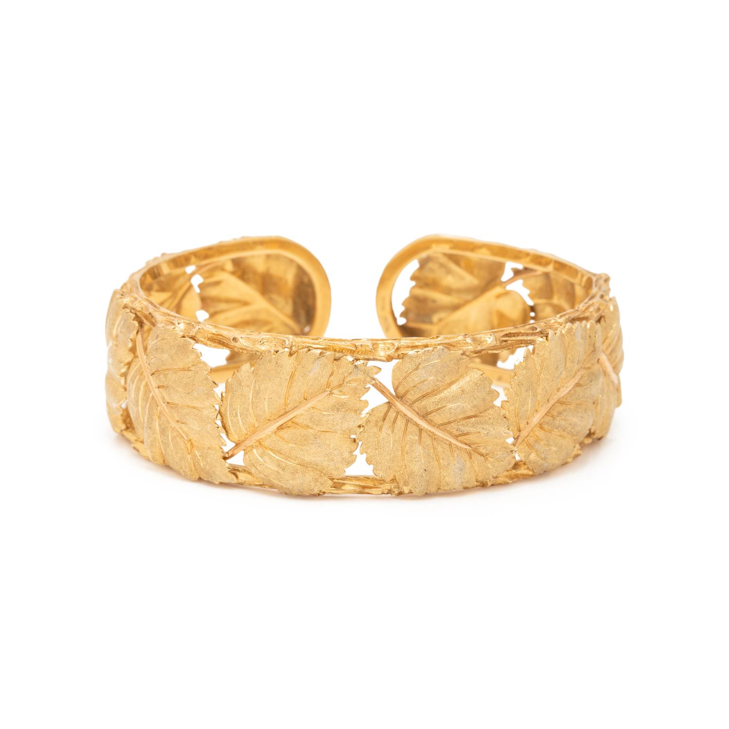 BUCCELLATTI, YELLOW GOLD LEAF CUFF BRACELET