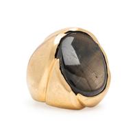 Black Star Sapphire and Yellow Gold Ring