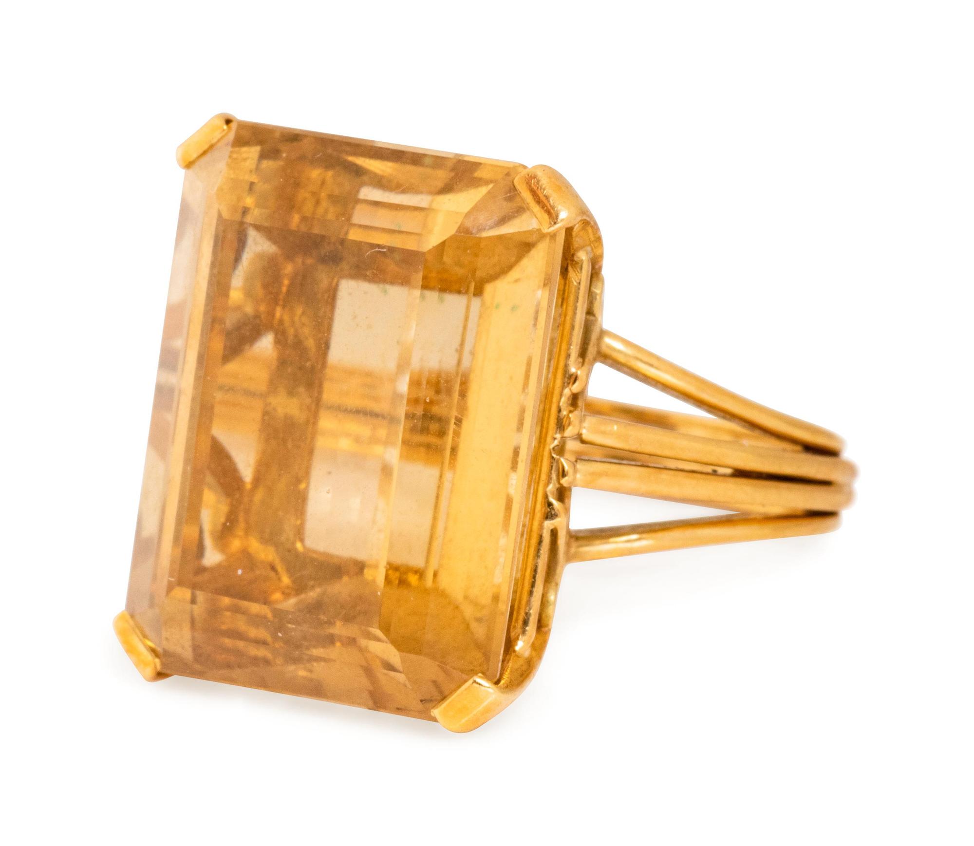 A Retro 18 Karat Yellow Gold and Citrine Ring,