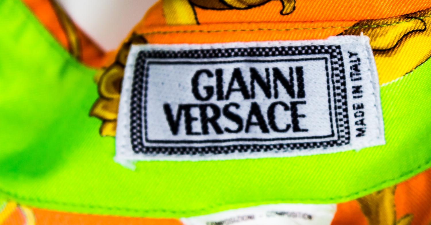 A Gianni Versace Silk Print Shirt, Size 46.